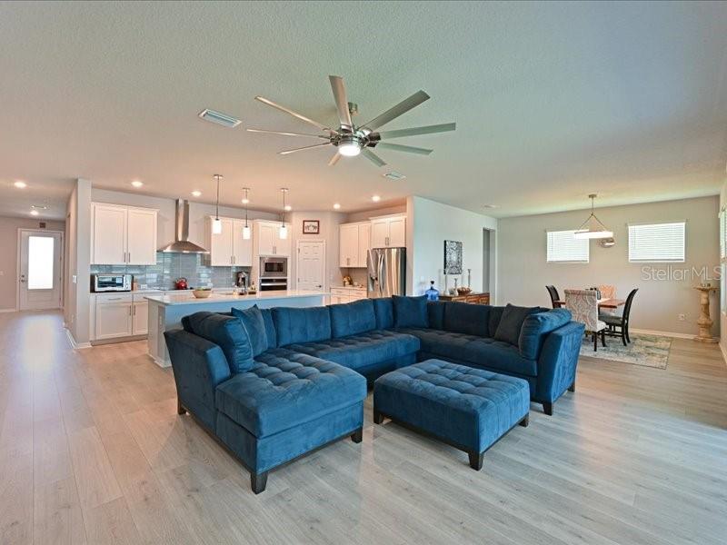 8251 ABALONE LOOP, PARRISH, FL, 34219