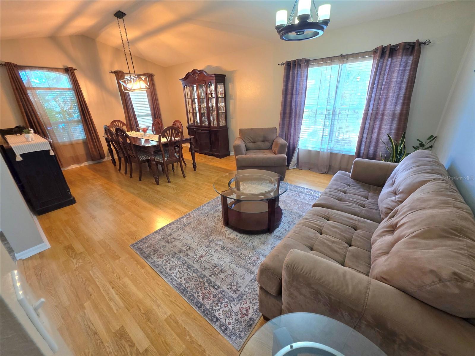 2608 VINEDALE AVE, VALRICO, FL, 33596
