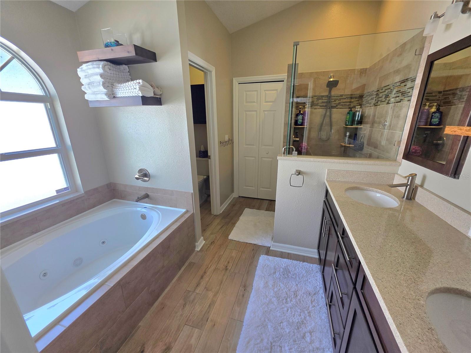 2608 VINEDALE AVE, VALRICO, FL, 33596