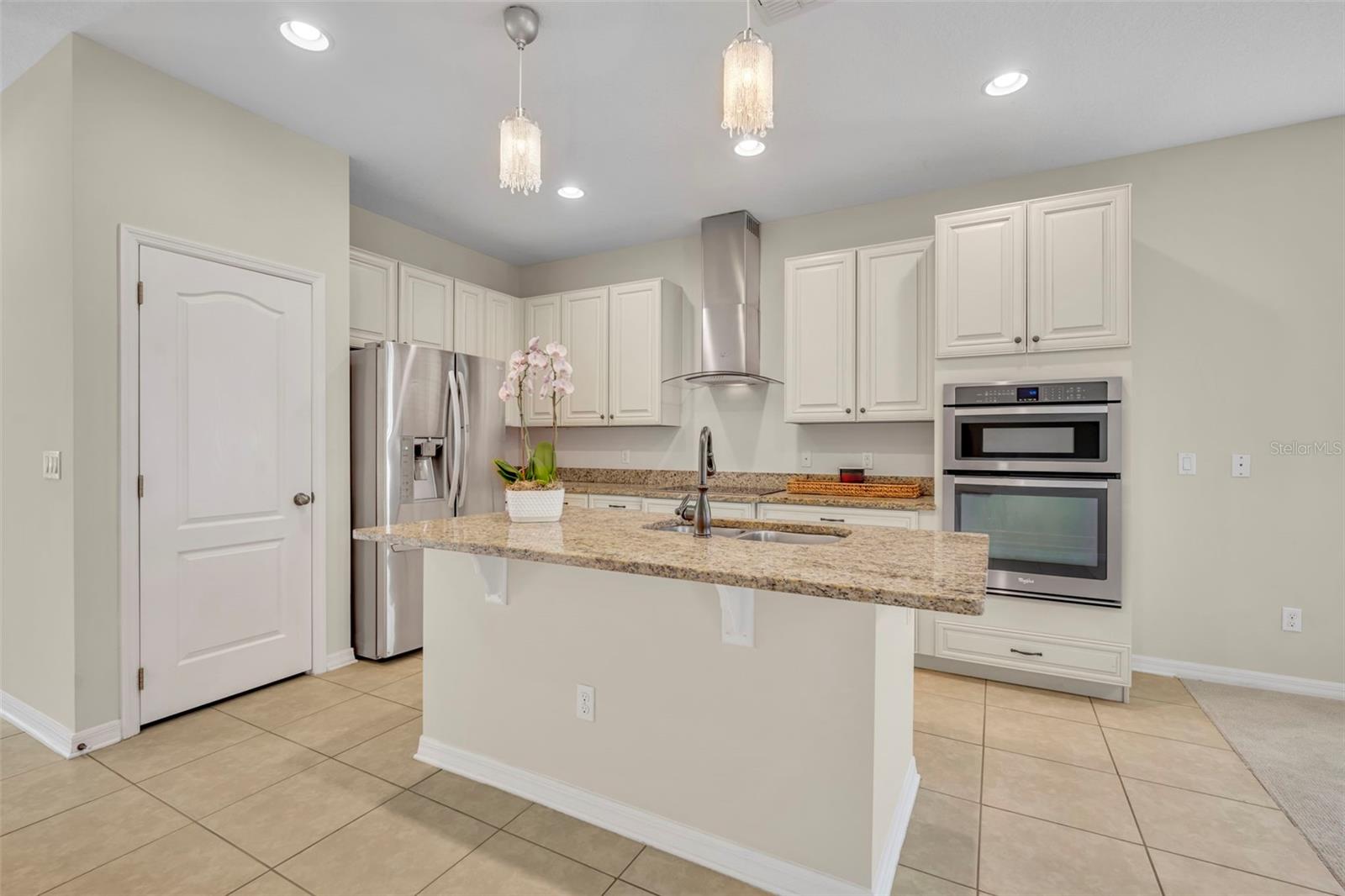 8804 LOVETT AVE, ORLANDO, FL, 32832