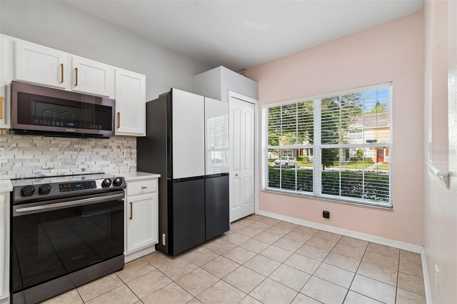 3566 HIGH HAMPTON CIR, TAMPA, FL, 33610