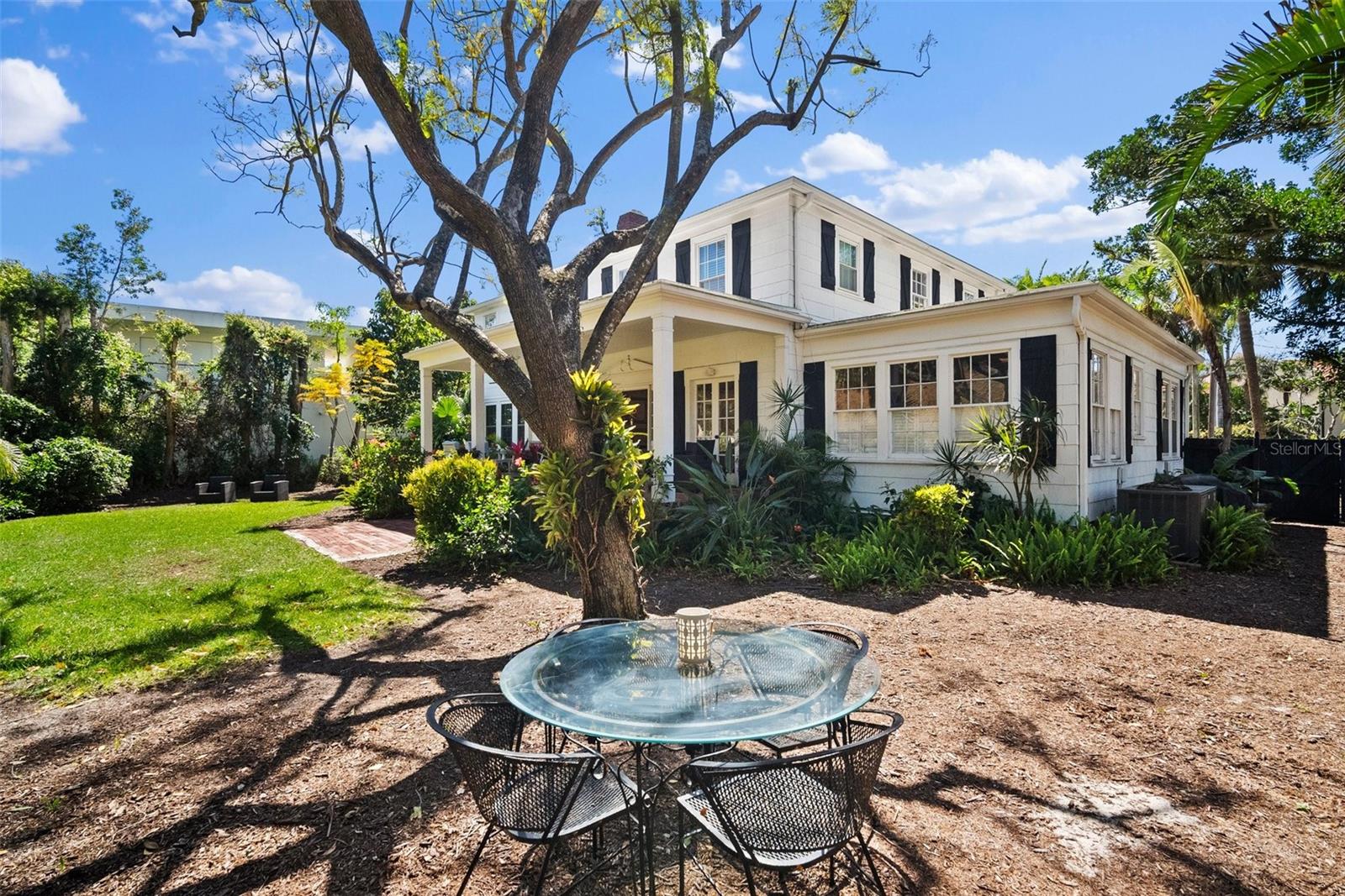 813 HUDSON AVE, SARASOTA, FL, 34236