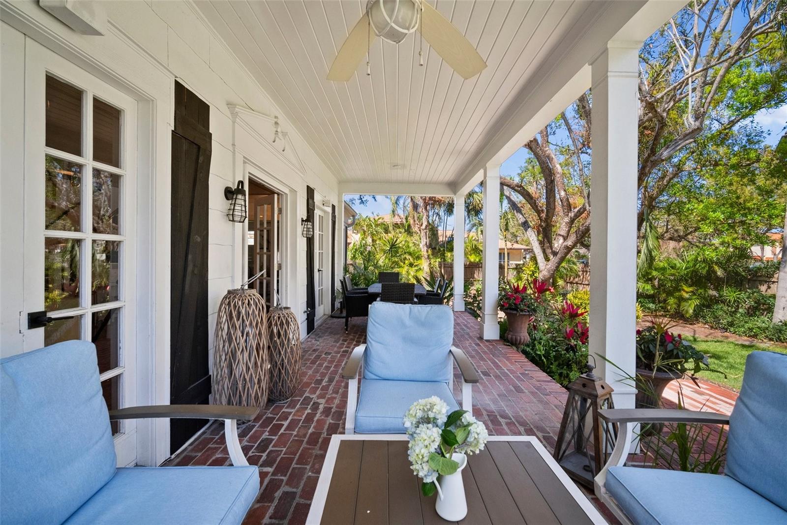 813 HUDSON AVE, SARASOTA, FL, 34236