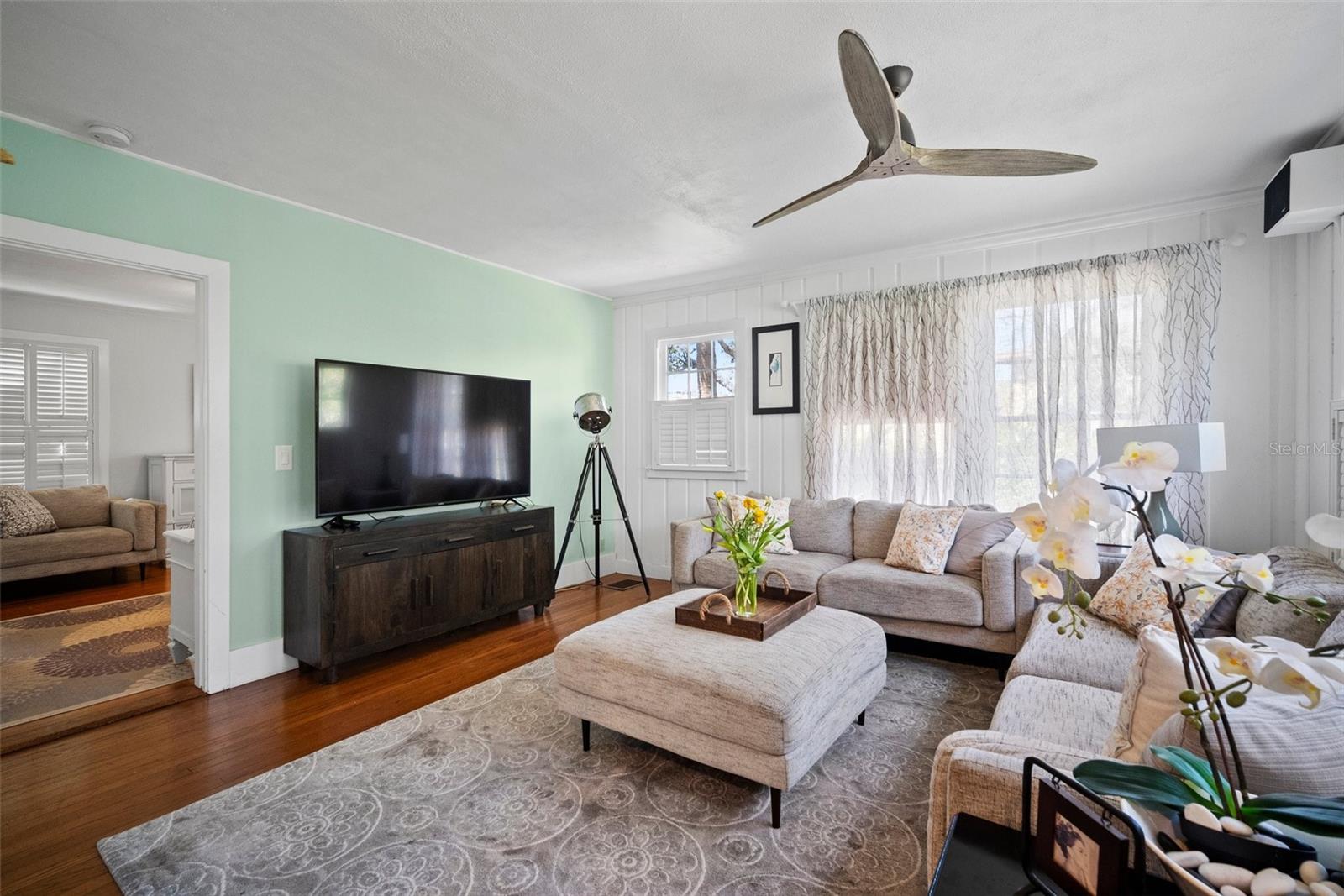 813 HUDSON AVE, SARASOTA, FL, 34236