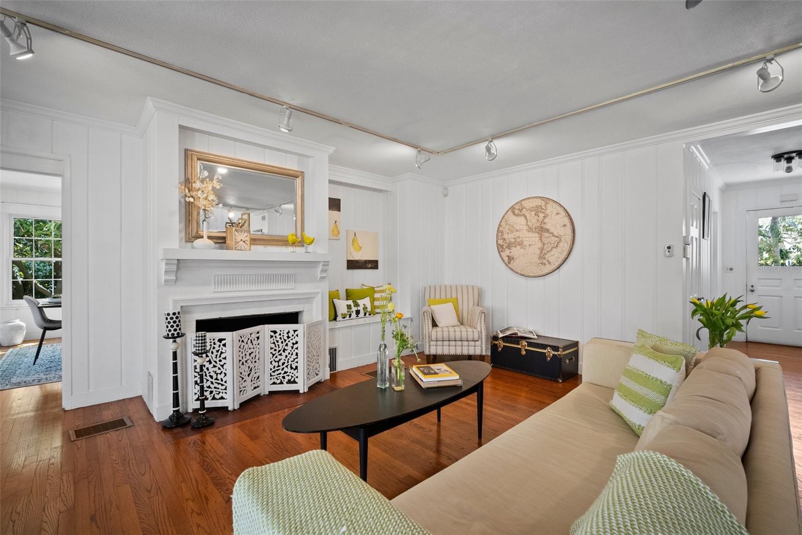 813 HUDSON AVE, SARASOTA, FL, 34236