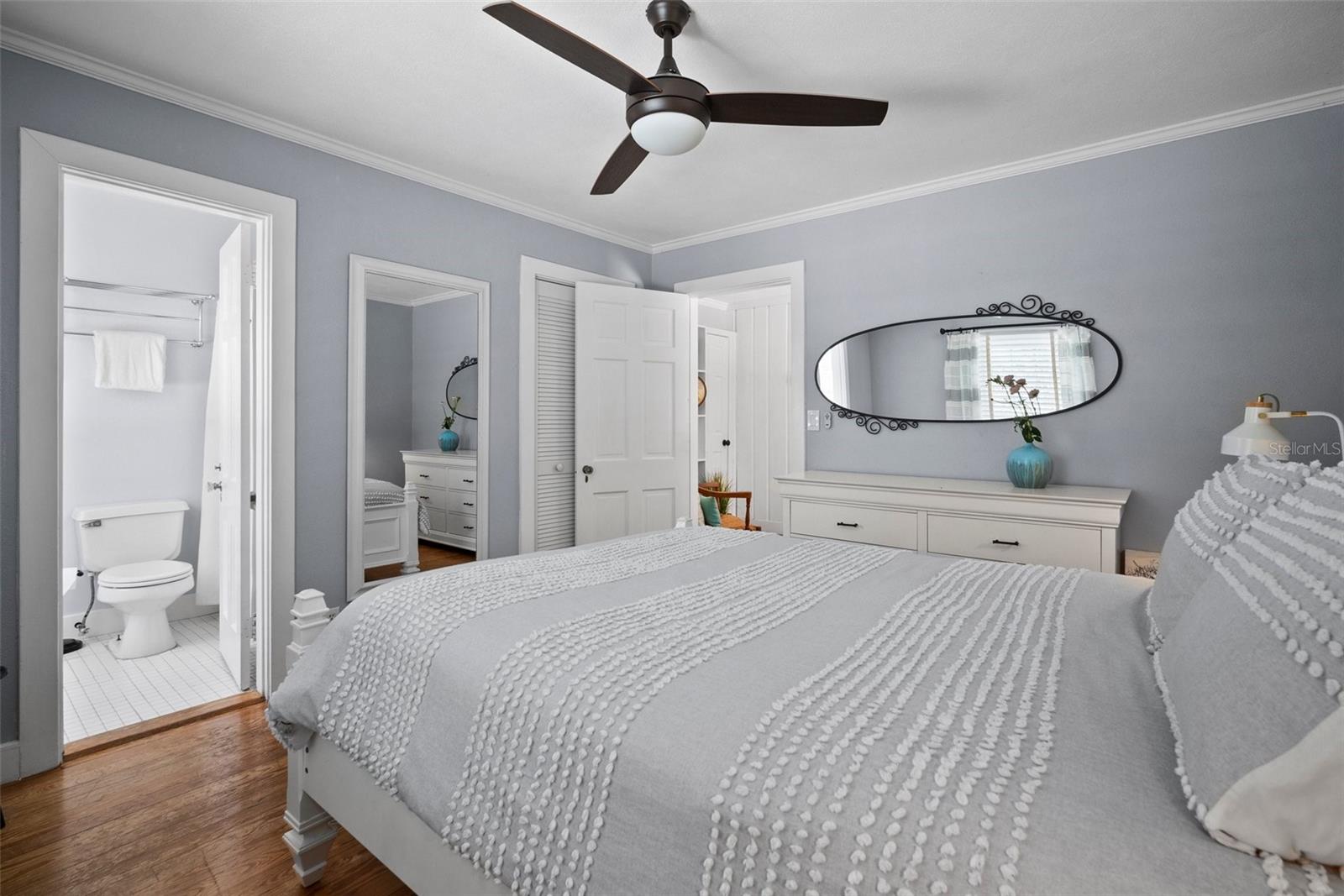 813 HUDSON AVE, SARASOTA, FL, 34236