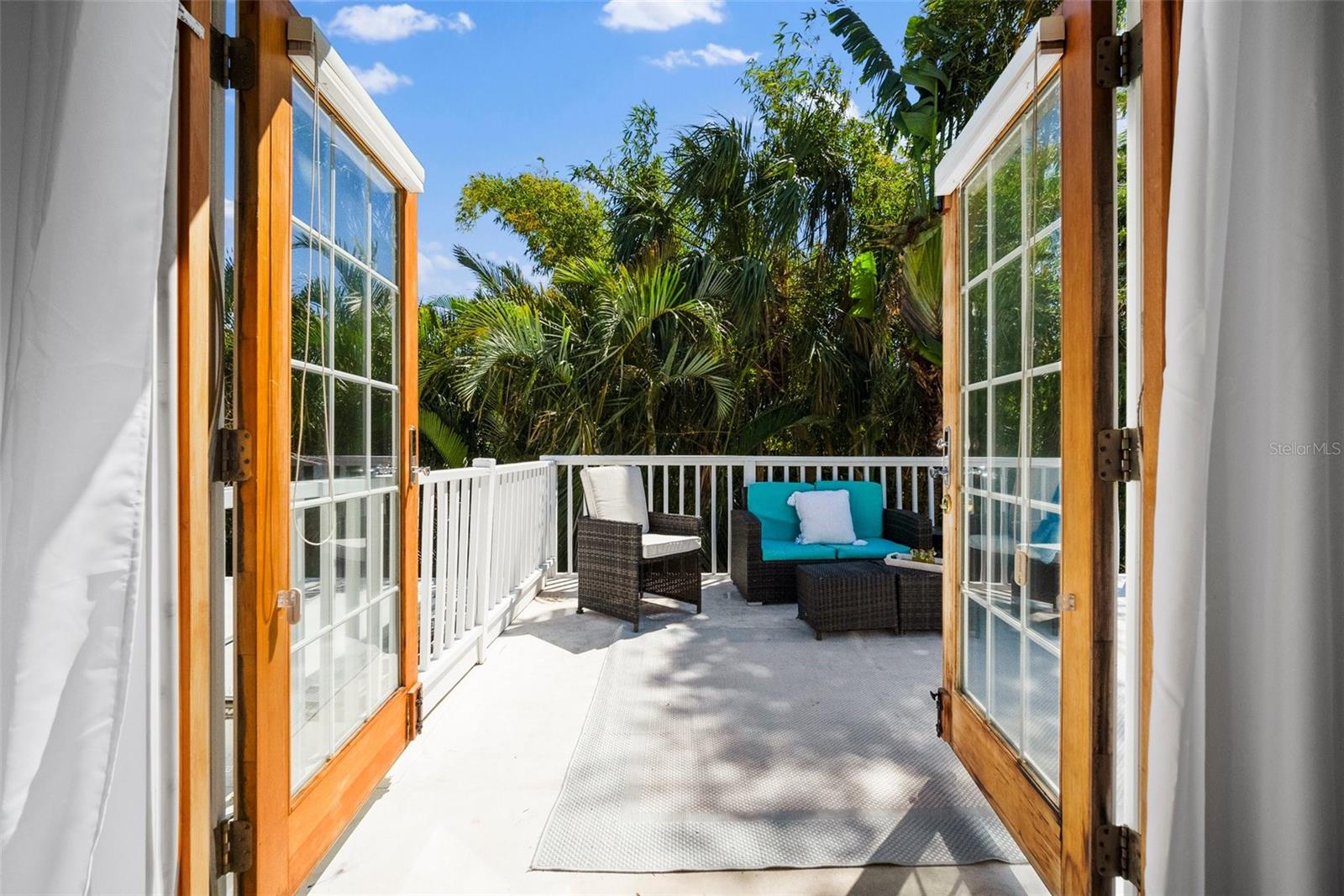 813 HUDSON AVE, SARASOTA, FL, 34236