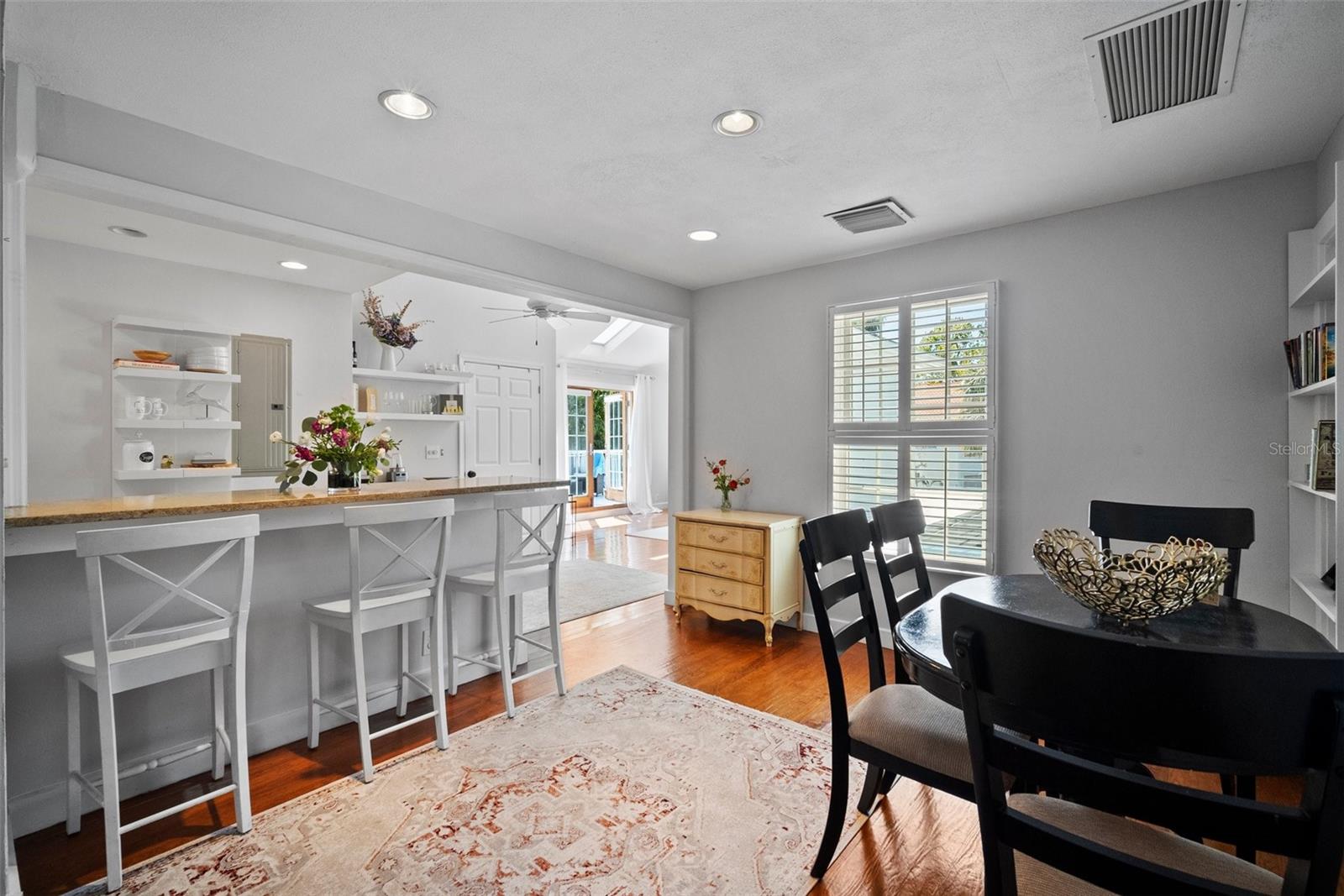 813 HUDSON AVE, SARASOTA, FL, 34236