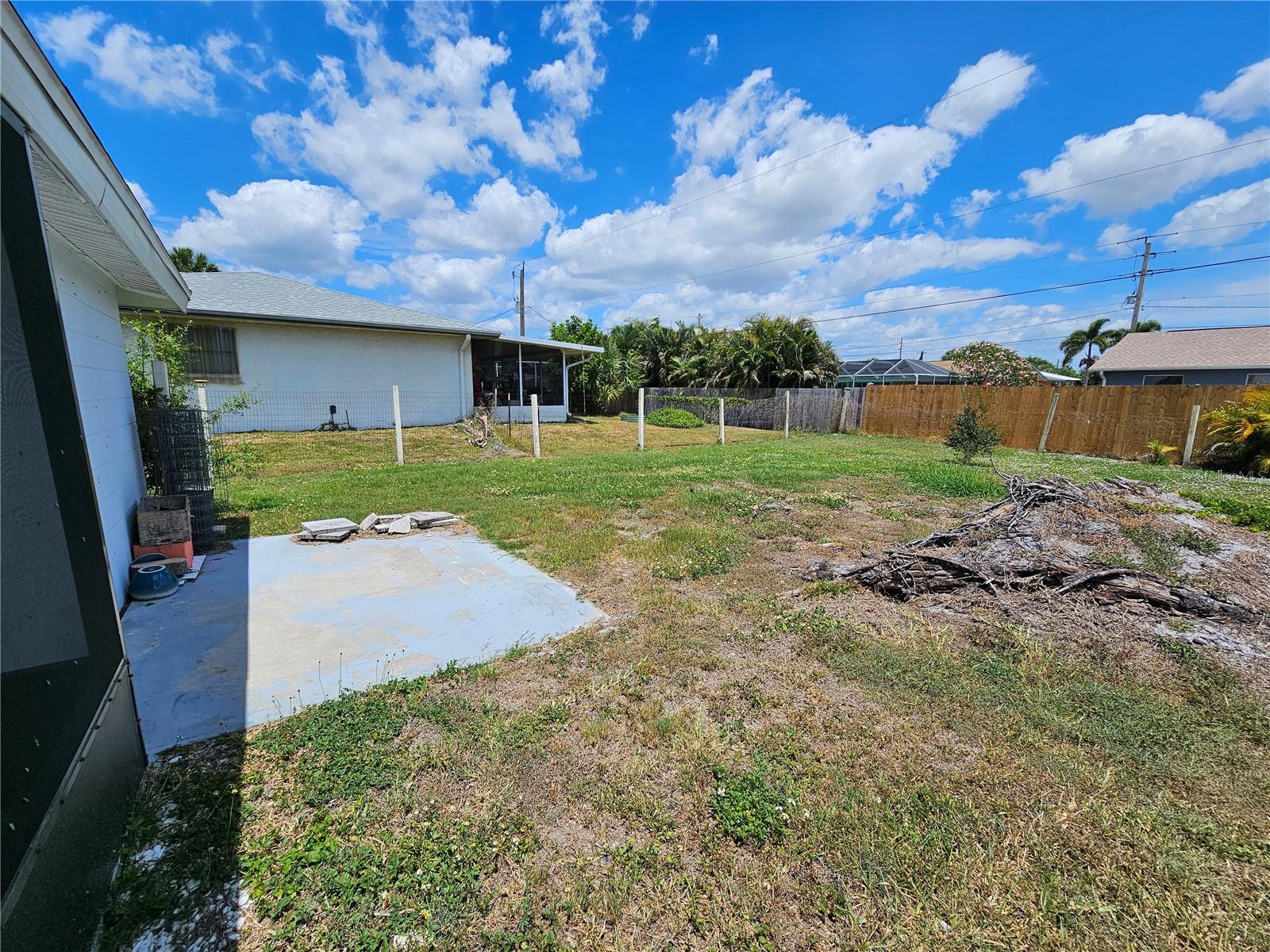 531 AZALEA DR NW, PORT CHARLOTTE, FL, 33952