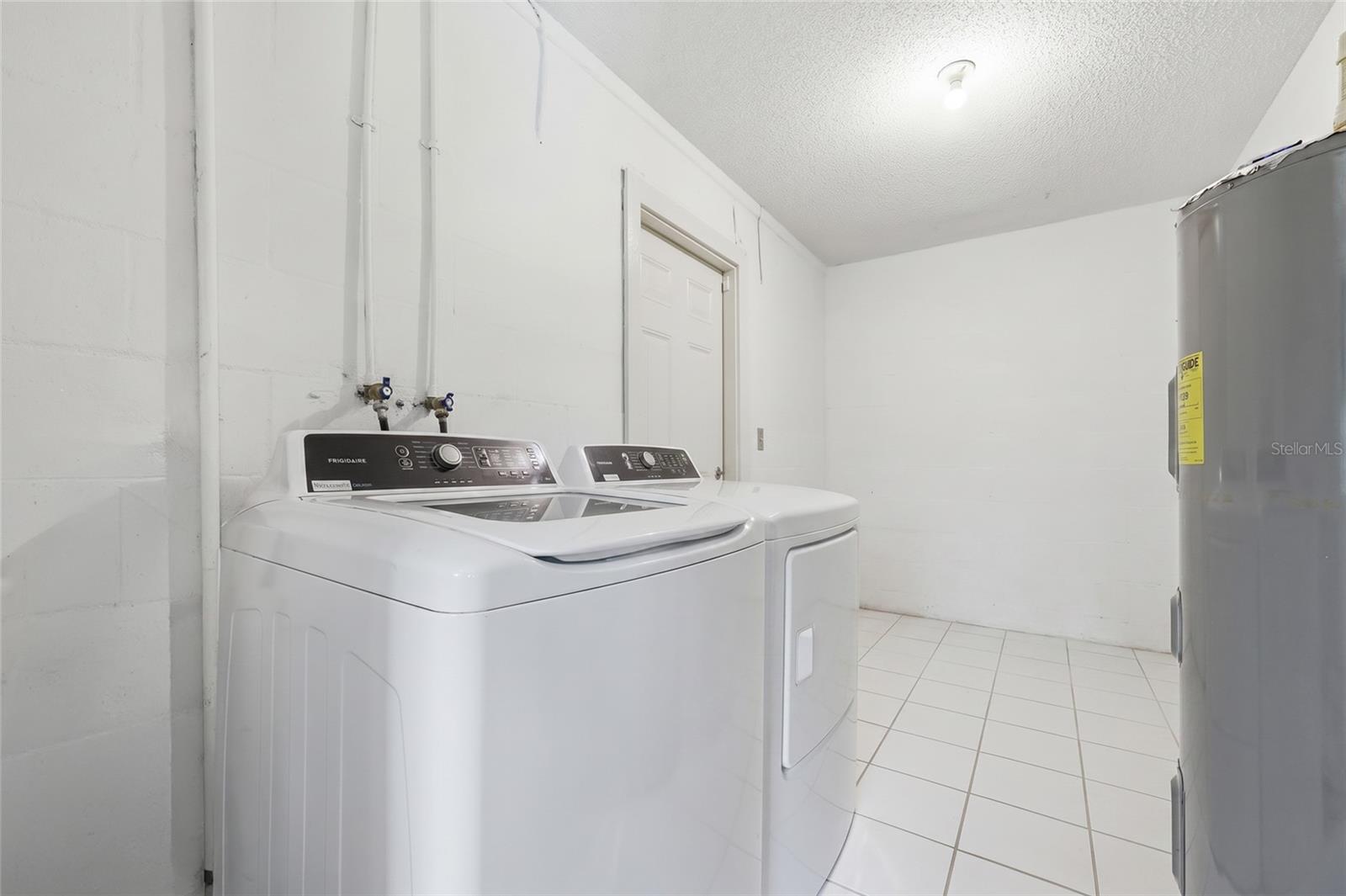 908 ROCK OAK DR, ORLANDO, FL, 32809