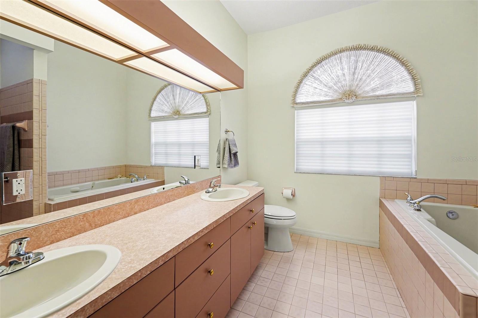 2650 VELVENTOS DR, CLEARWATER, FL, 33761
