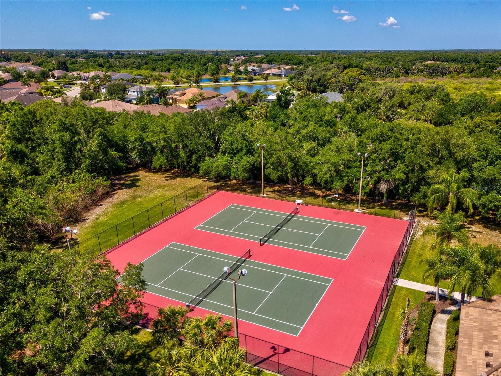 740 ROSEMARY CIR, BRADENTON, FL, 34212
