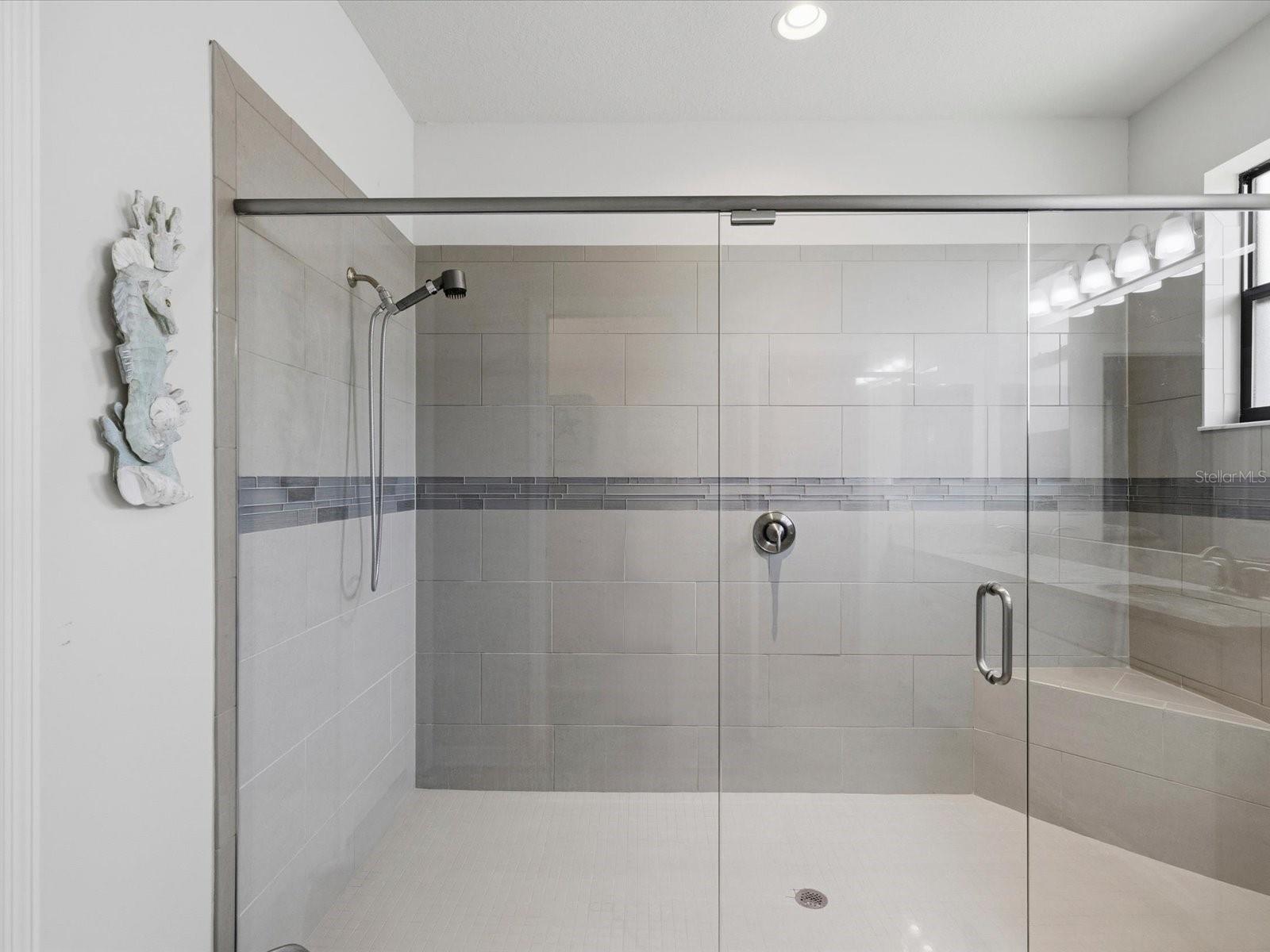 740 ROSEMARY CIR, BRADENTON, FL, 34212