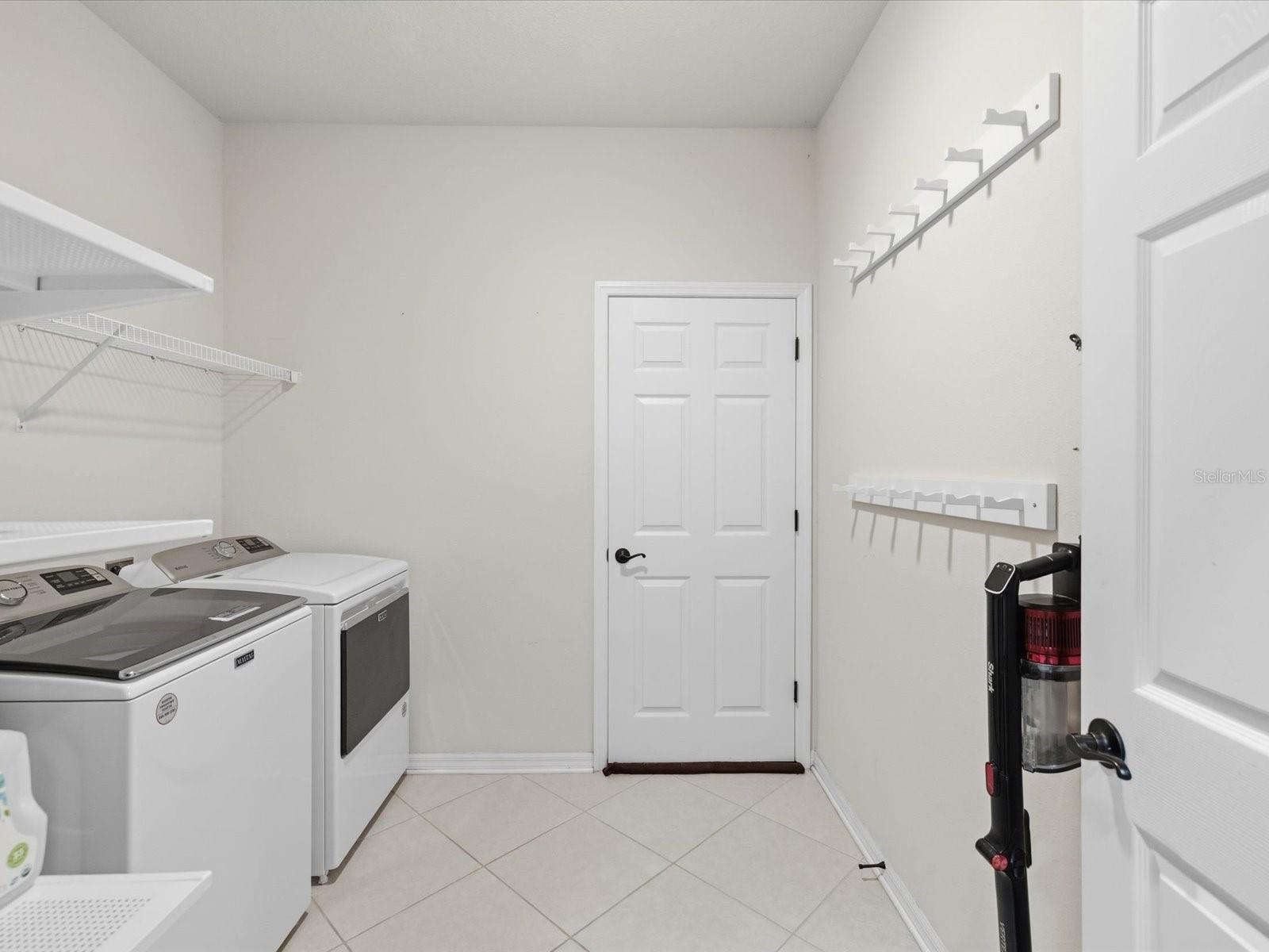 740 ROSEMARY CIR, BRADENTON, FL, 34212