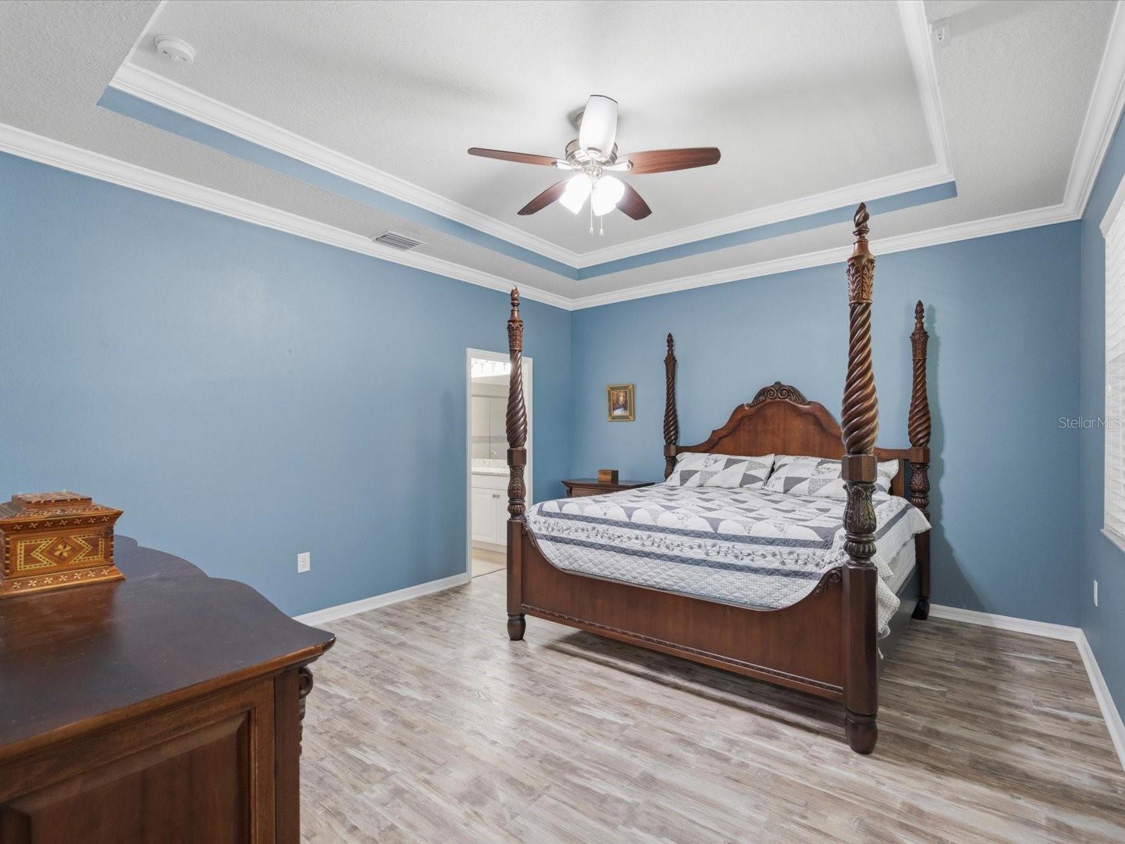 740 ROSEMARY CIR, BRADENTON, FL, 34212