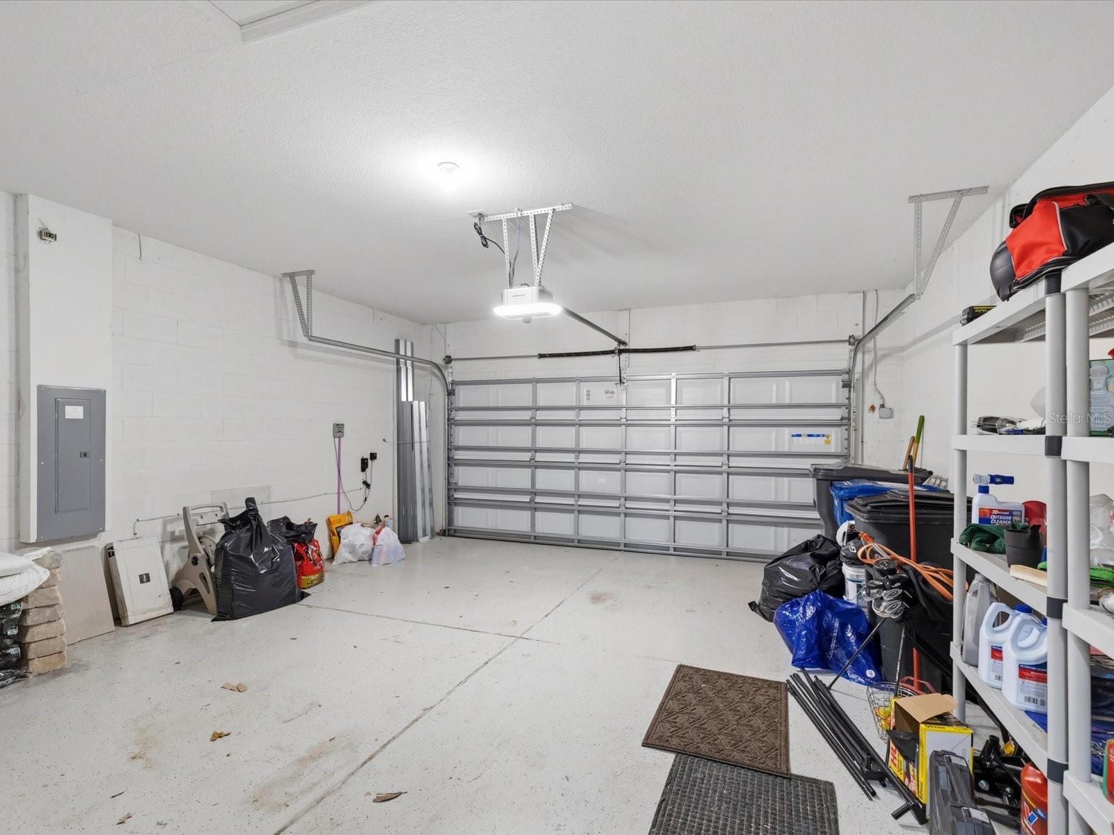 740 ROSEMARY CIR, BRADENTON, FL, 34212