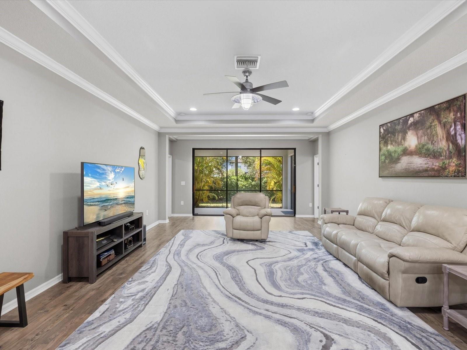 740 ROSEMARY CIR, BRADENTON, FL, 34212