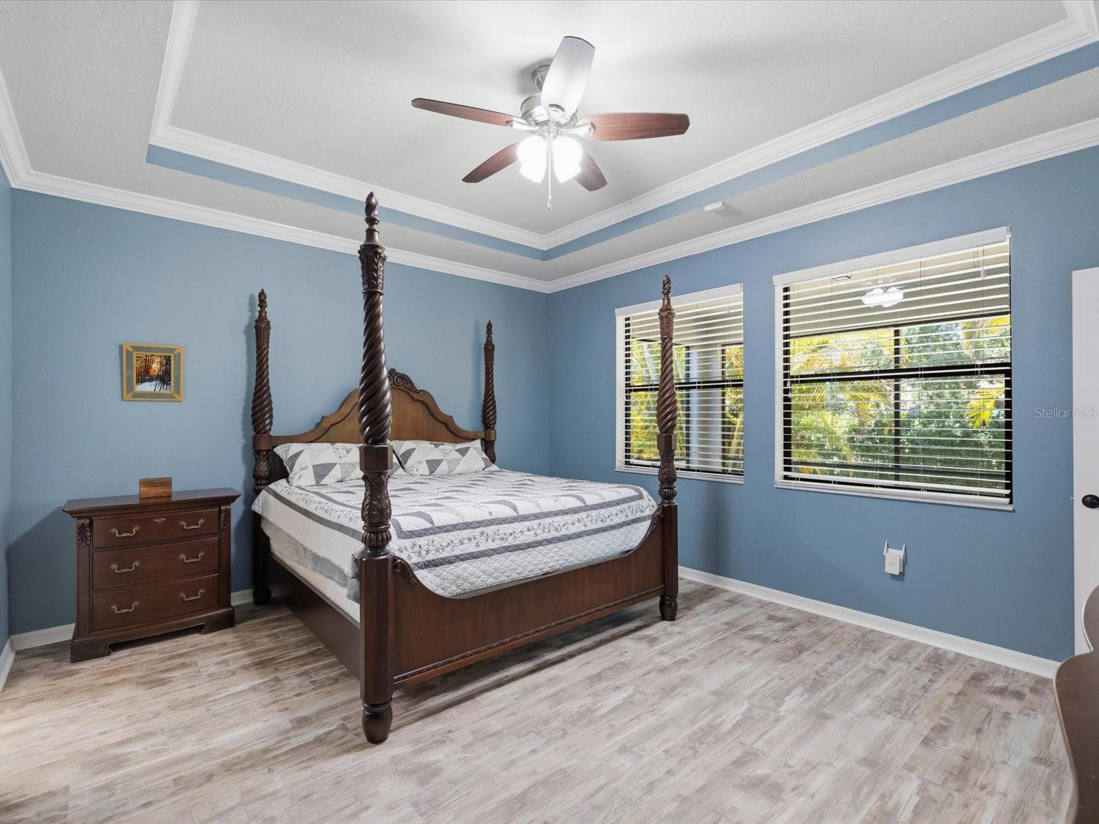 740 ROSEMARY CIR, BRADENTON, FL, 34212