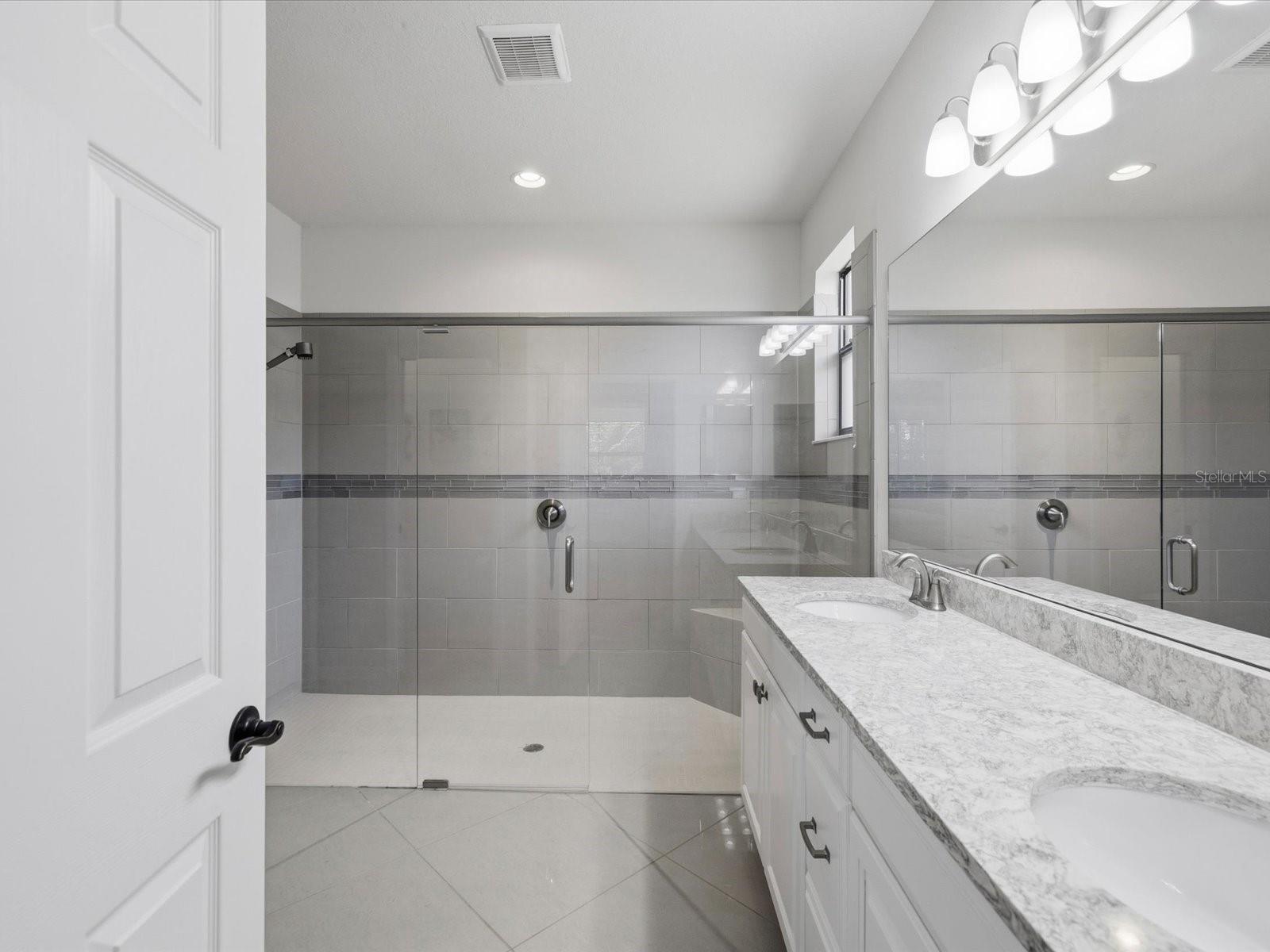 740 ROSEMARY CIR, BRADENTON, FL, 34212