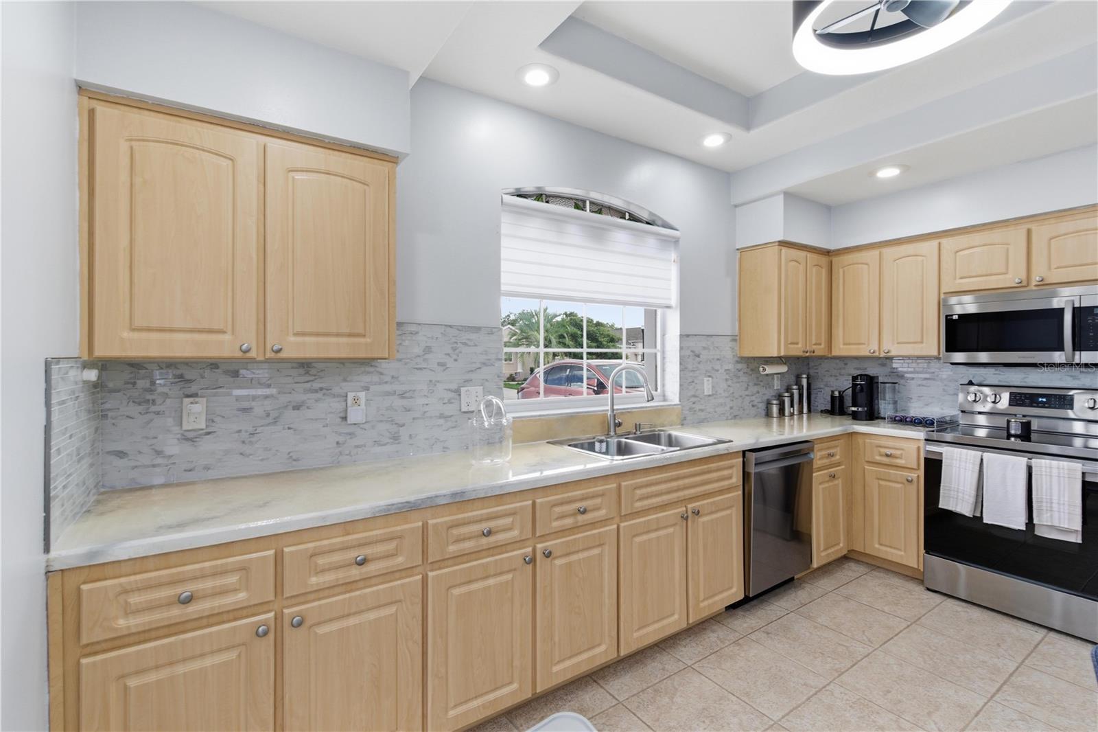 295 ROYAL PALM WAY, SPRING HILL, FL, 34608