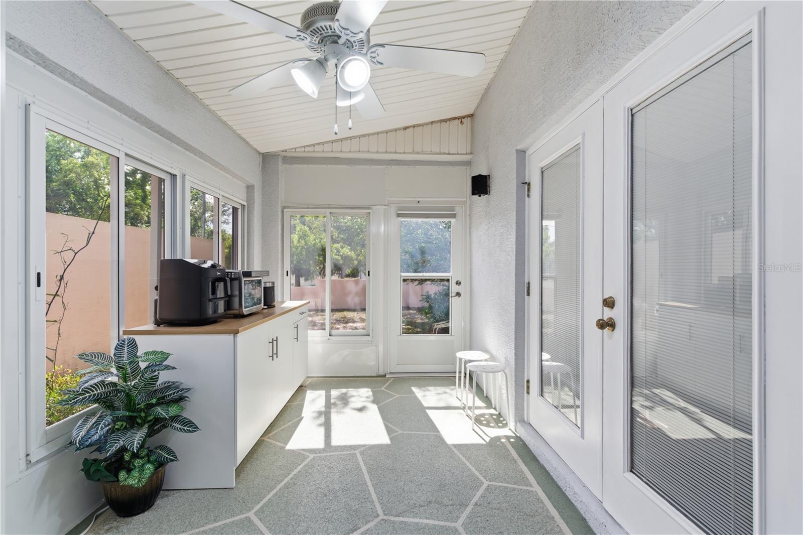 295 ROYAL PALM WAY, SPRING HILL, FL, 34608