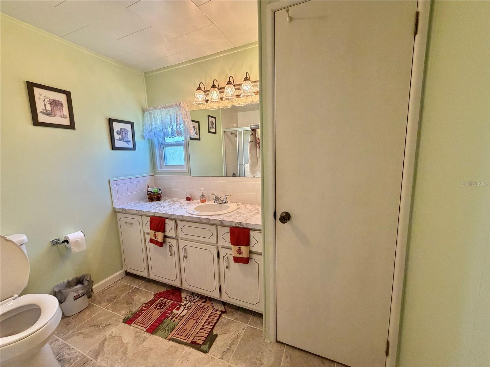 223 HAWTHORNE BLVD, LEESBURG, FL, 34748