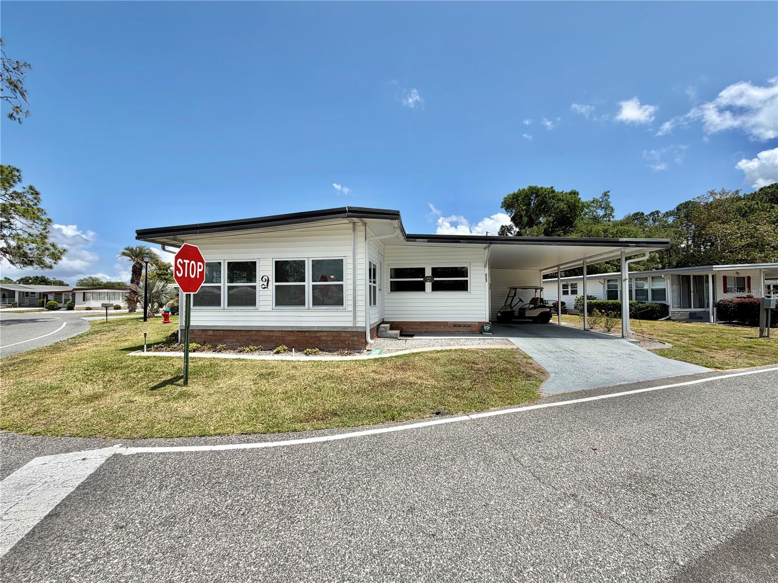 223 HAWTHORNE BLVD, LEESBURG, FL, 34748