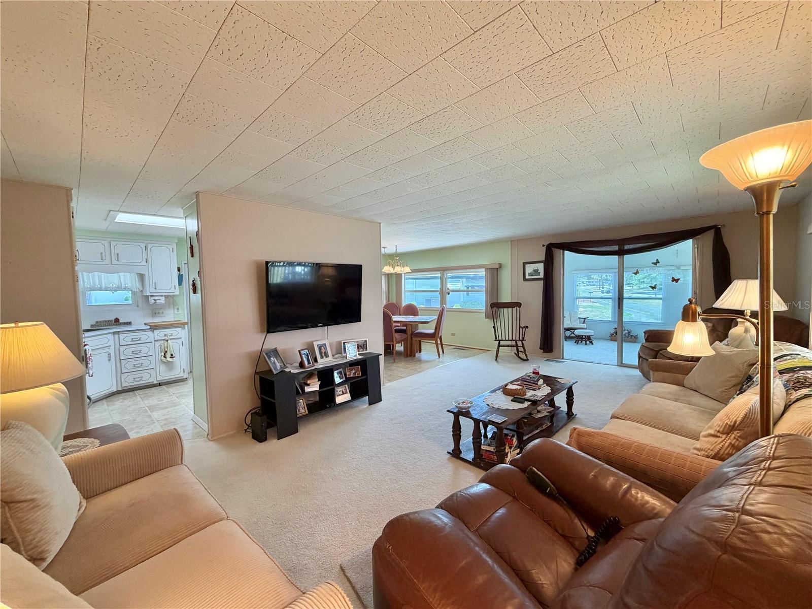 223 HAWTHORNE BLVD, LEESBURG, FL, 34748