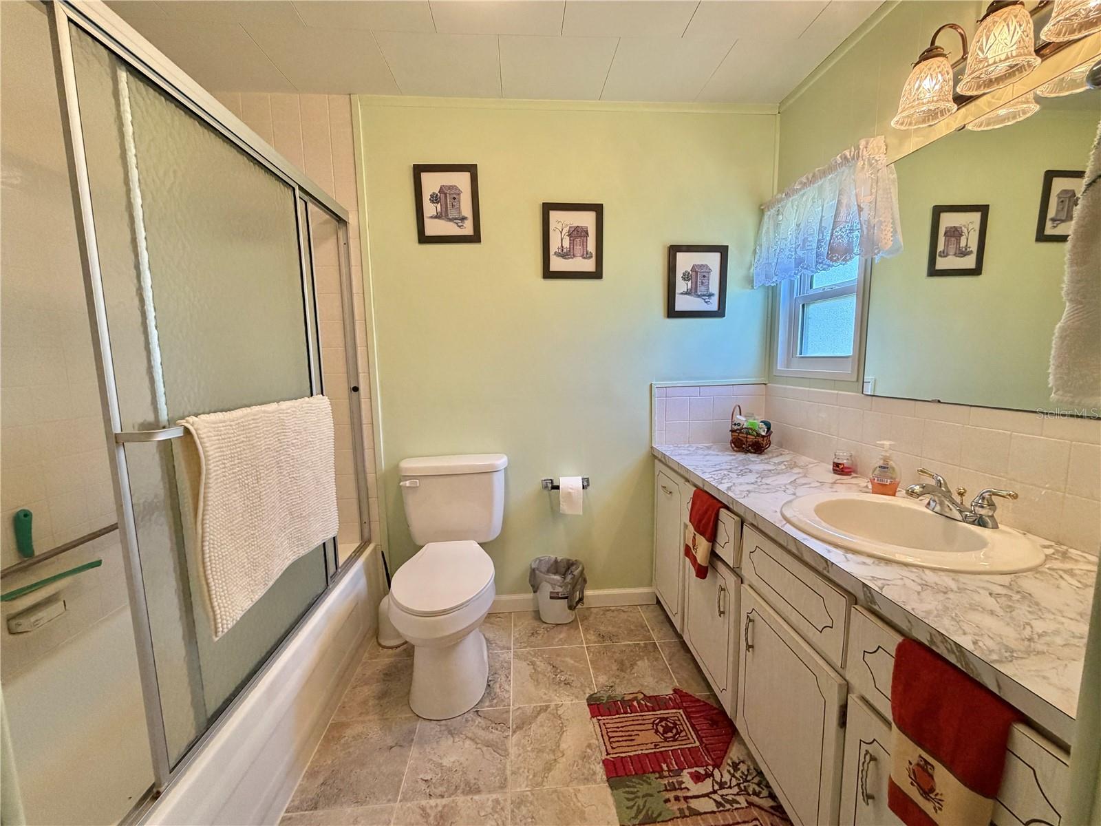 223 HAWTHORNE BLVD, LEESBURG, FL, 34748