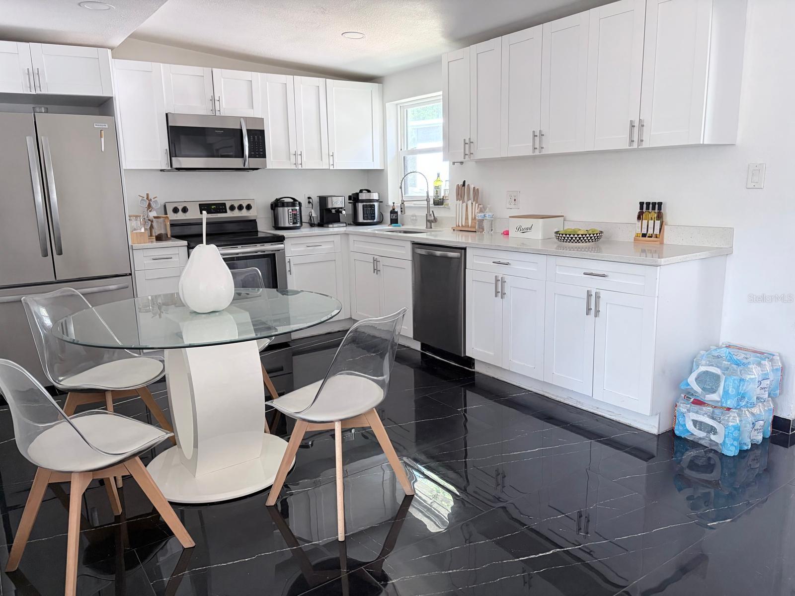 1304 WINDSOR WAY, TAMPA, FL, 33619