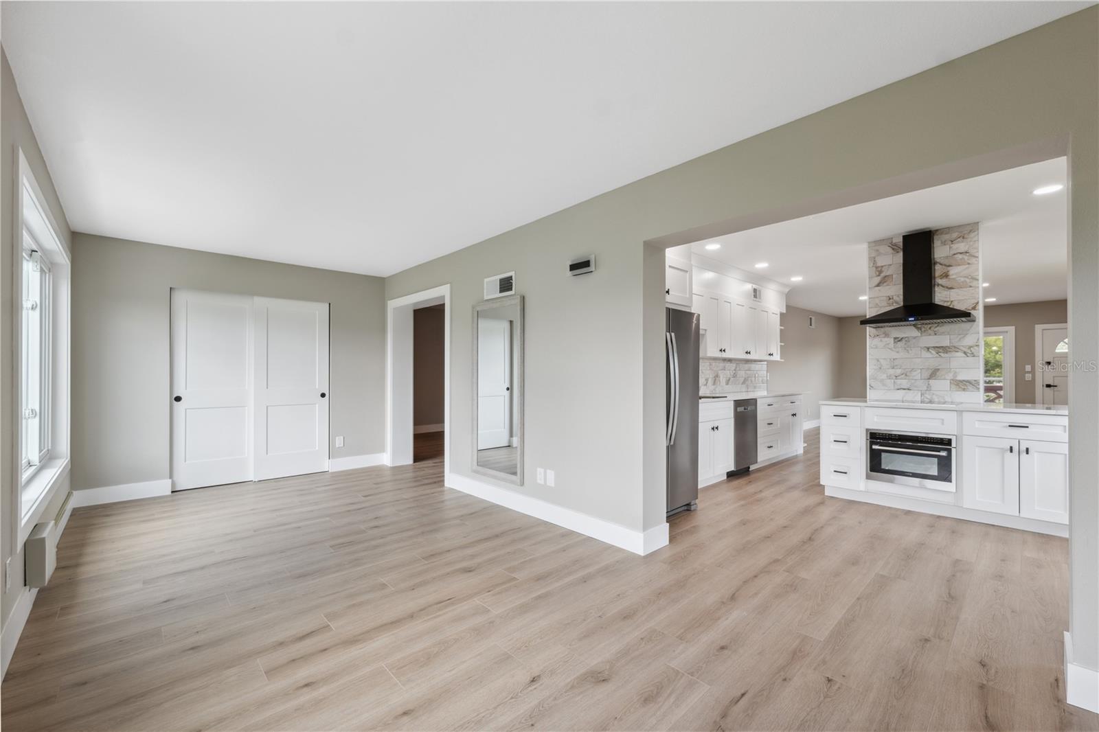 2072 AUSTRALIA WAY W #42, CLEARWATER, FL, 33763