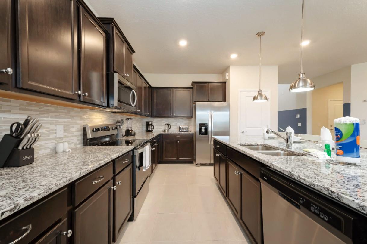 3712 LANA AVE, DAVENPORT, FL, 33897
