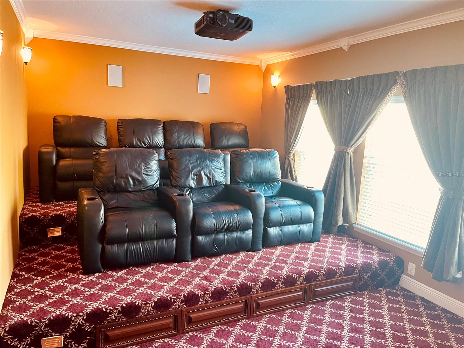 11909 MANDEVILLA CT, TAMPA, FL, 33626