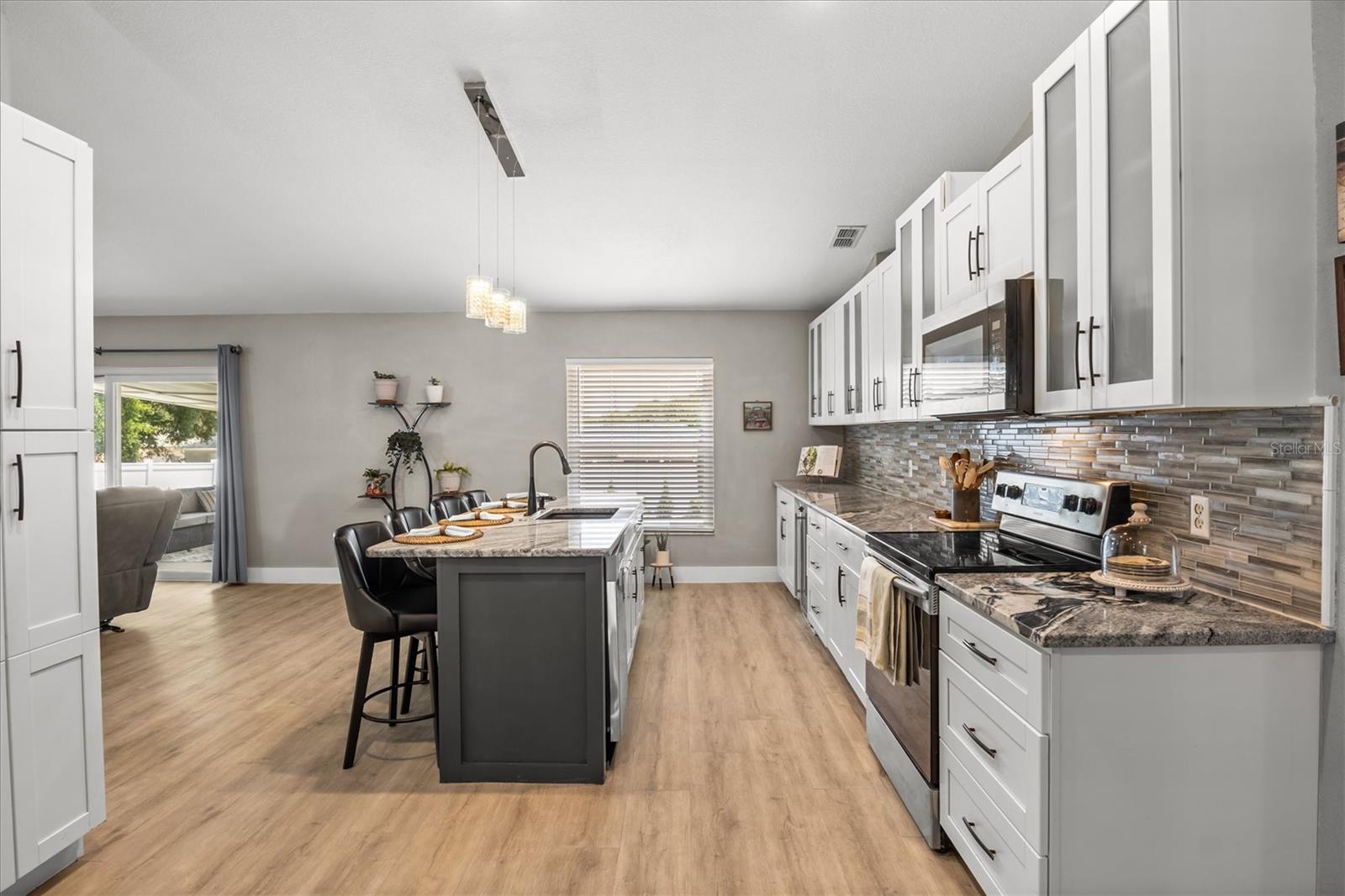 5963 HILLSIDE HEIGHTS DR, LAKELAND, FL, 33812