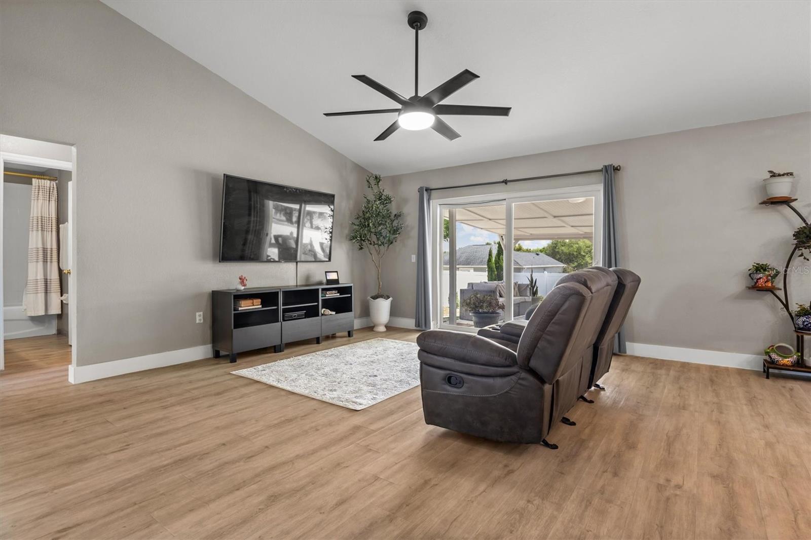 5963 HILLSIDE HEIGHTS DR, LAKELAND, FL, 33812