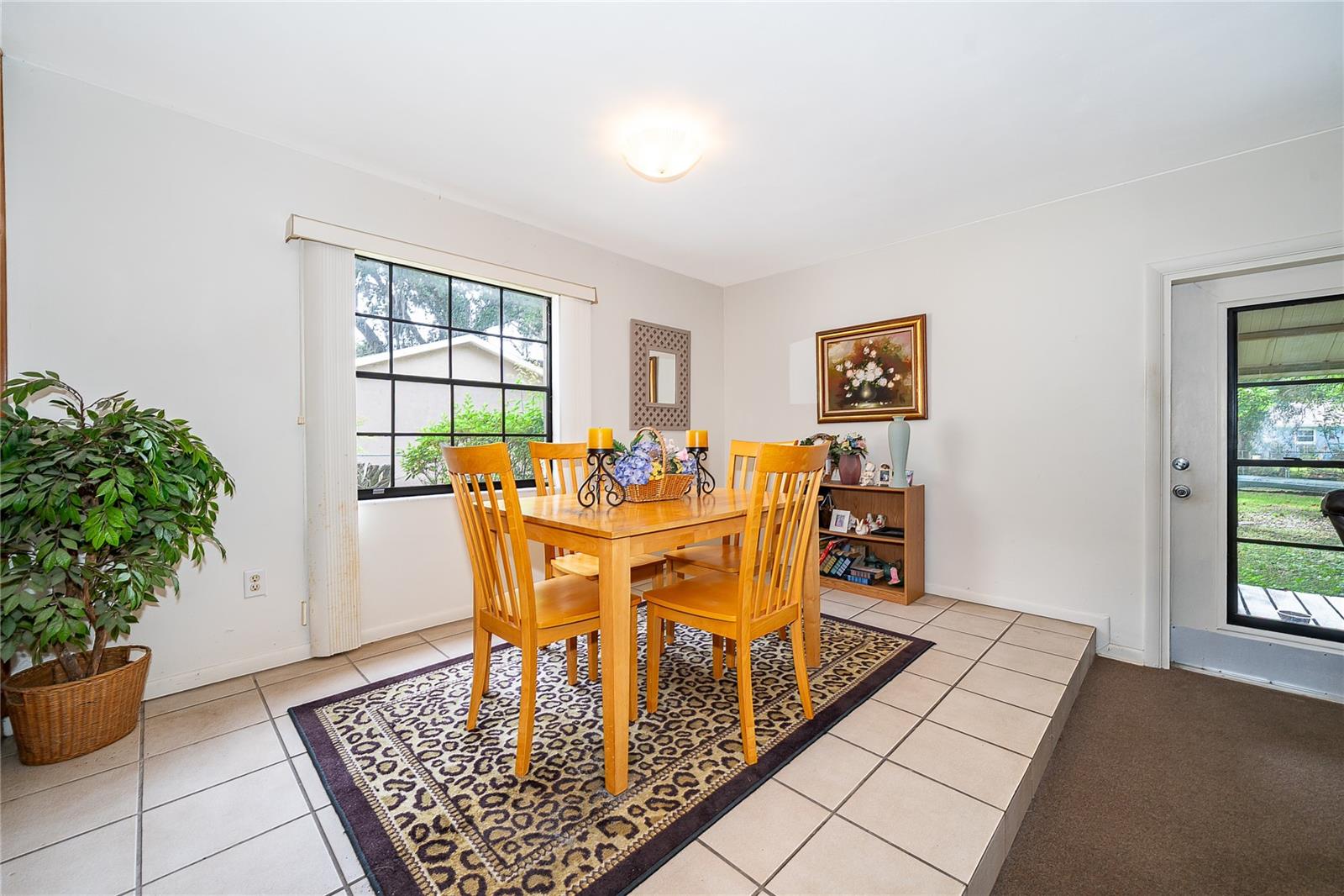 7 S THACKER AVE, KISSIMMEE, FL, 34741