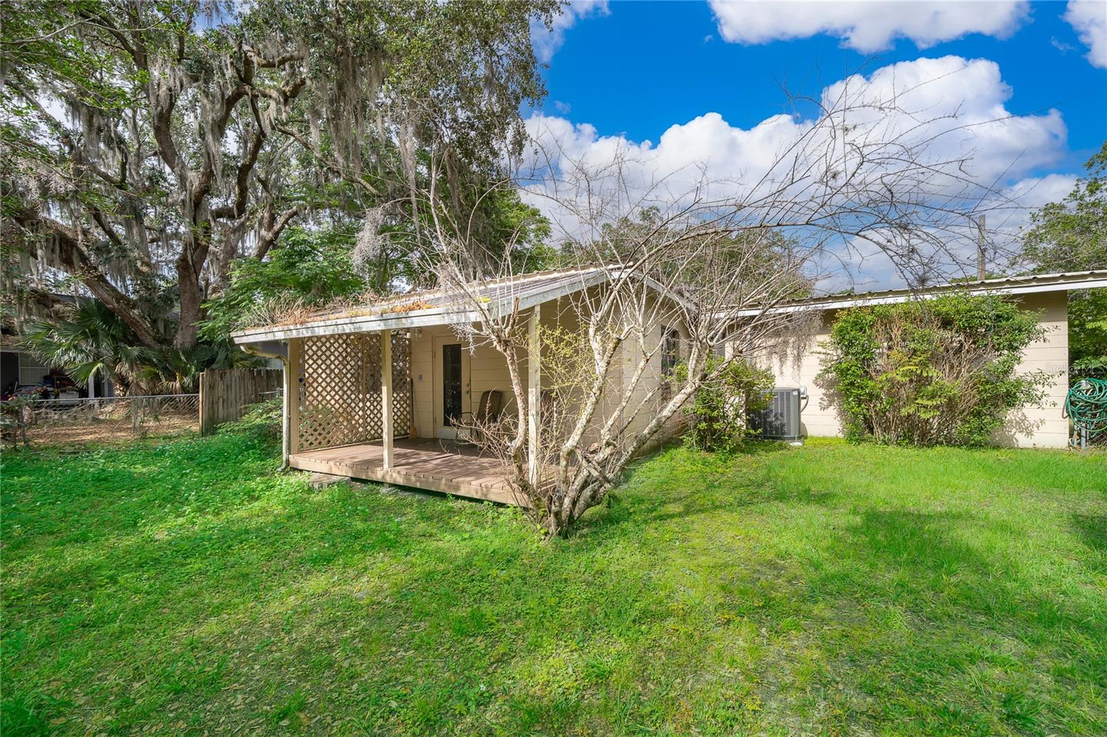 7 S THACKER AVE, KISSIMMEE, FL, 34741