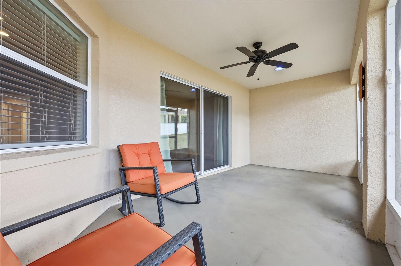 306 STONEPOINT LN, LADY LAKE, FL, 32159