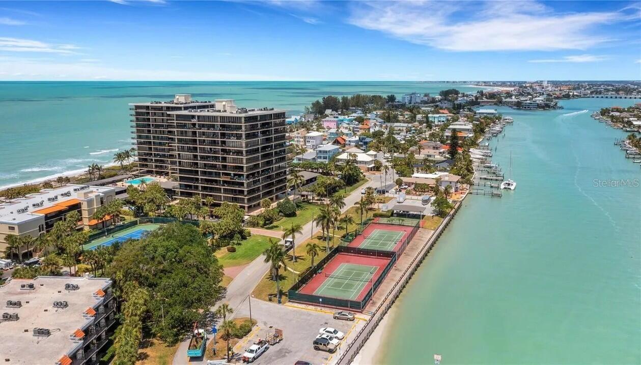 7600 BAYSHORE DR #901, TREASURE ISLAND, FL, 33706