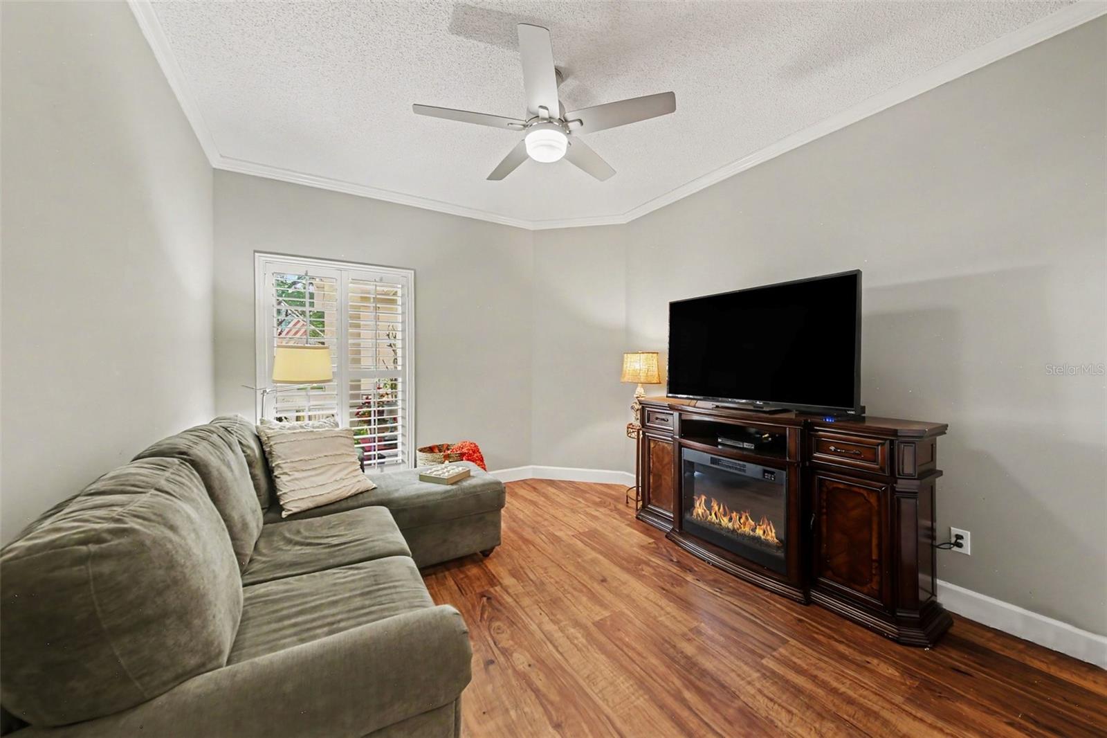 2406 SWEETWATER COUNTRY CLUB DR, APOPKA, FL, 32712