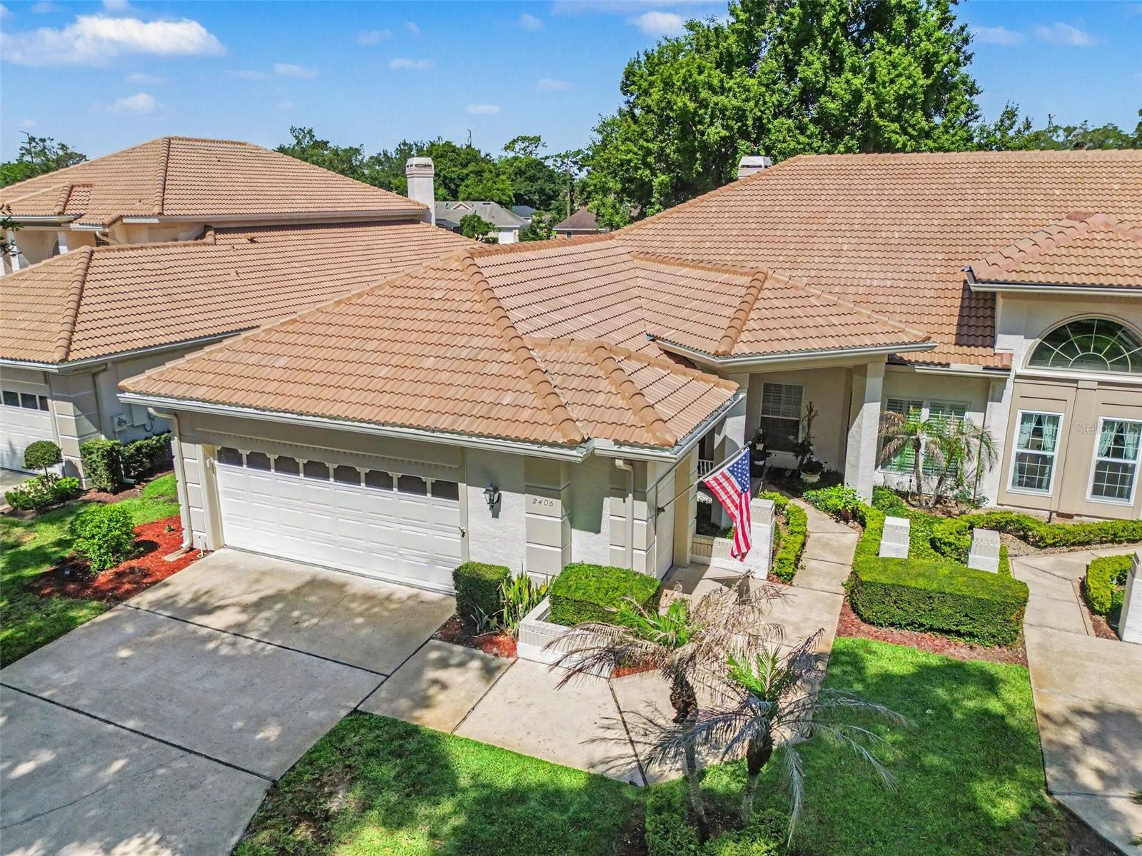 2406 SWEETWATER COUNTRY CLUB DR, APOPKA, FL, 32712