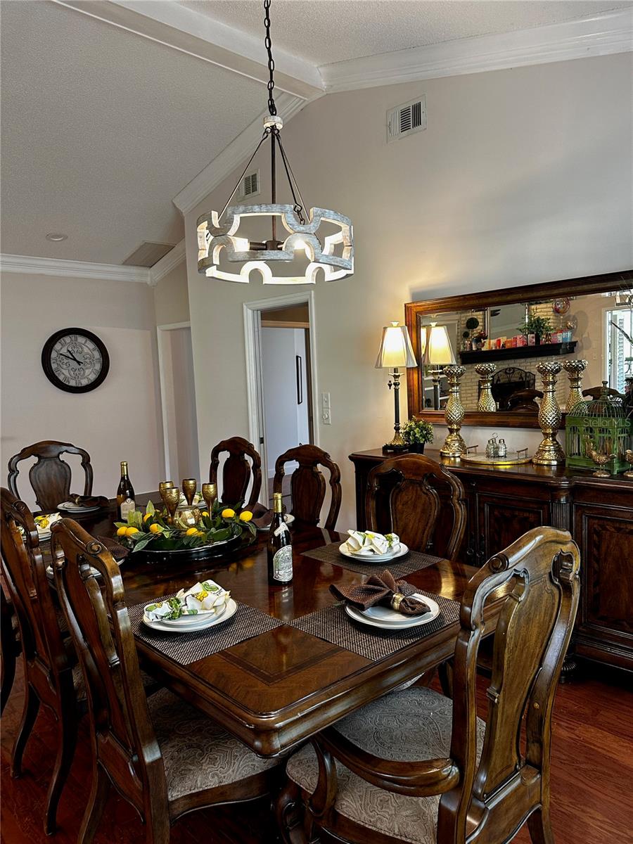2406 SWEETWATER COUNTRY CLUB DR, APOPKA, FL, 32712