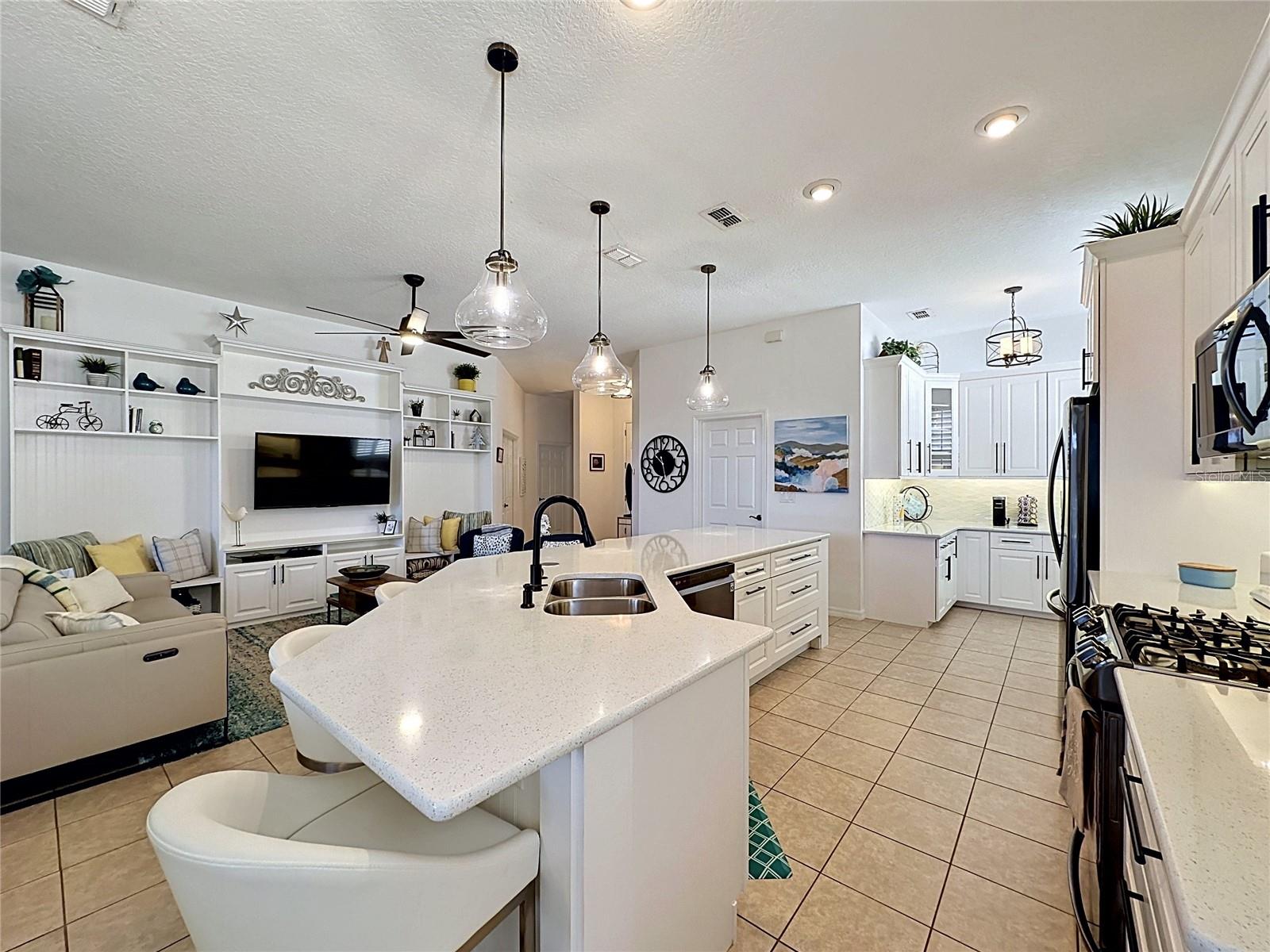 135 CREPE MYRTLE DR, GROVELAND, FL, 34736