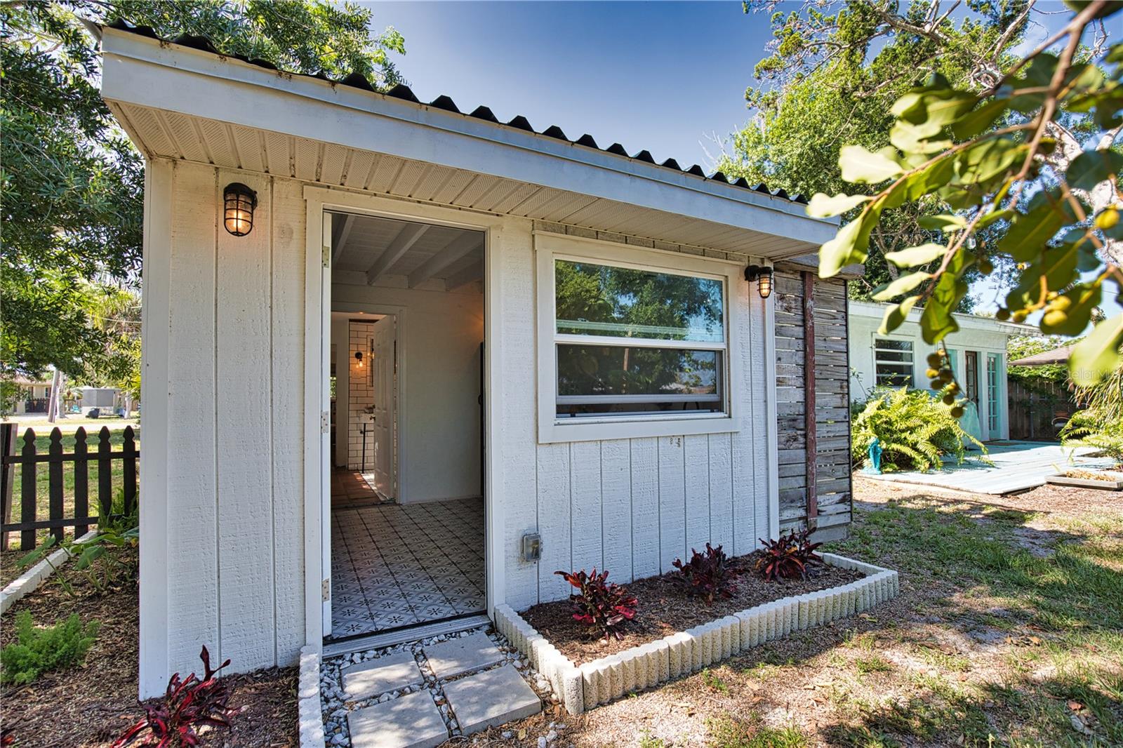 650 EDWARDS ST, ENGLEWOOD, FL, 34223