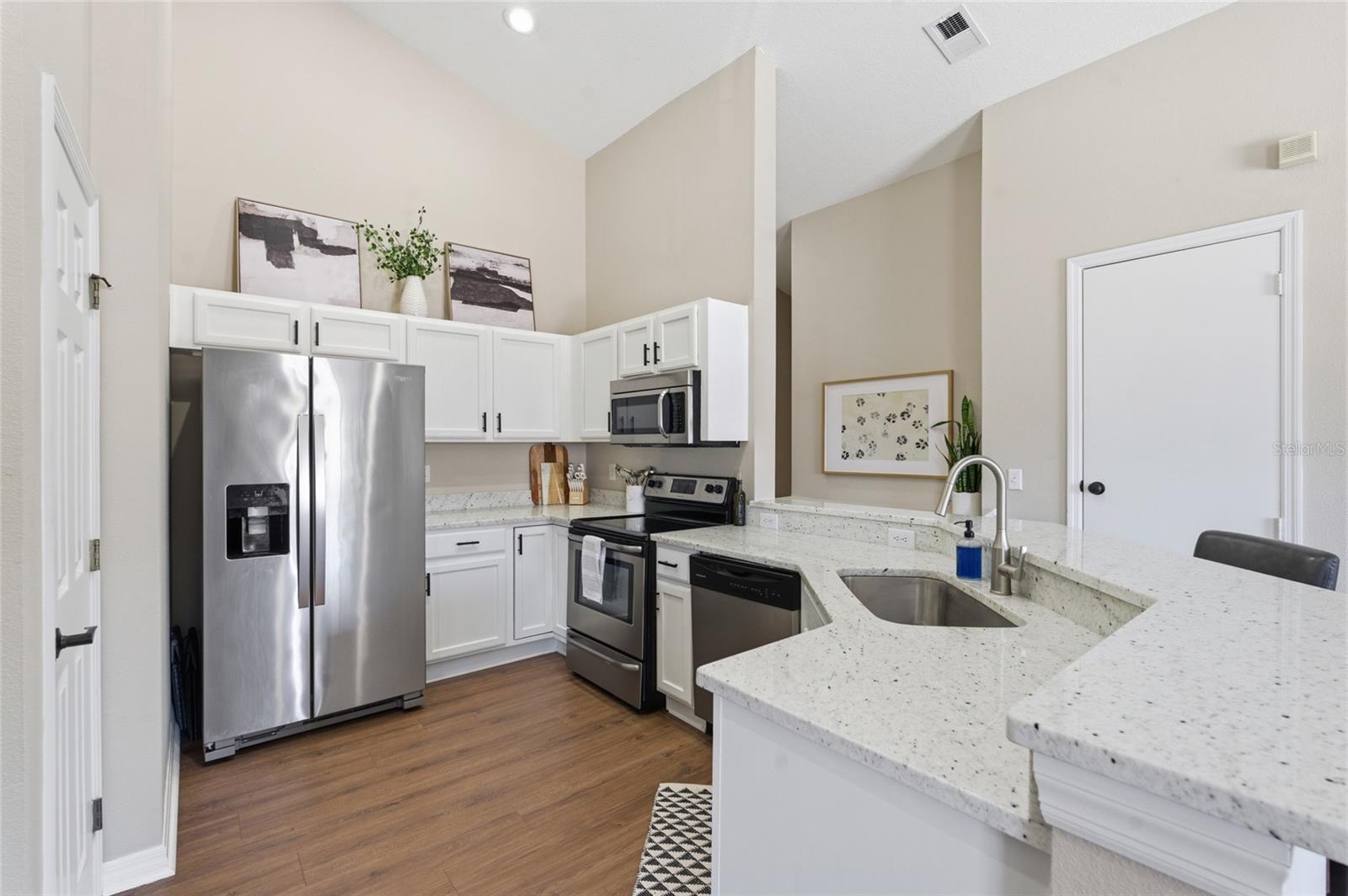 5134 6TH ST N, ST PETERSBURG, FL, 33703