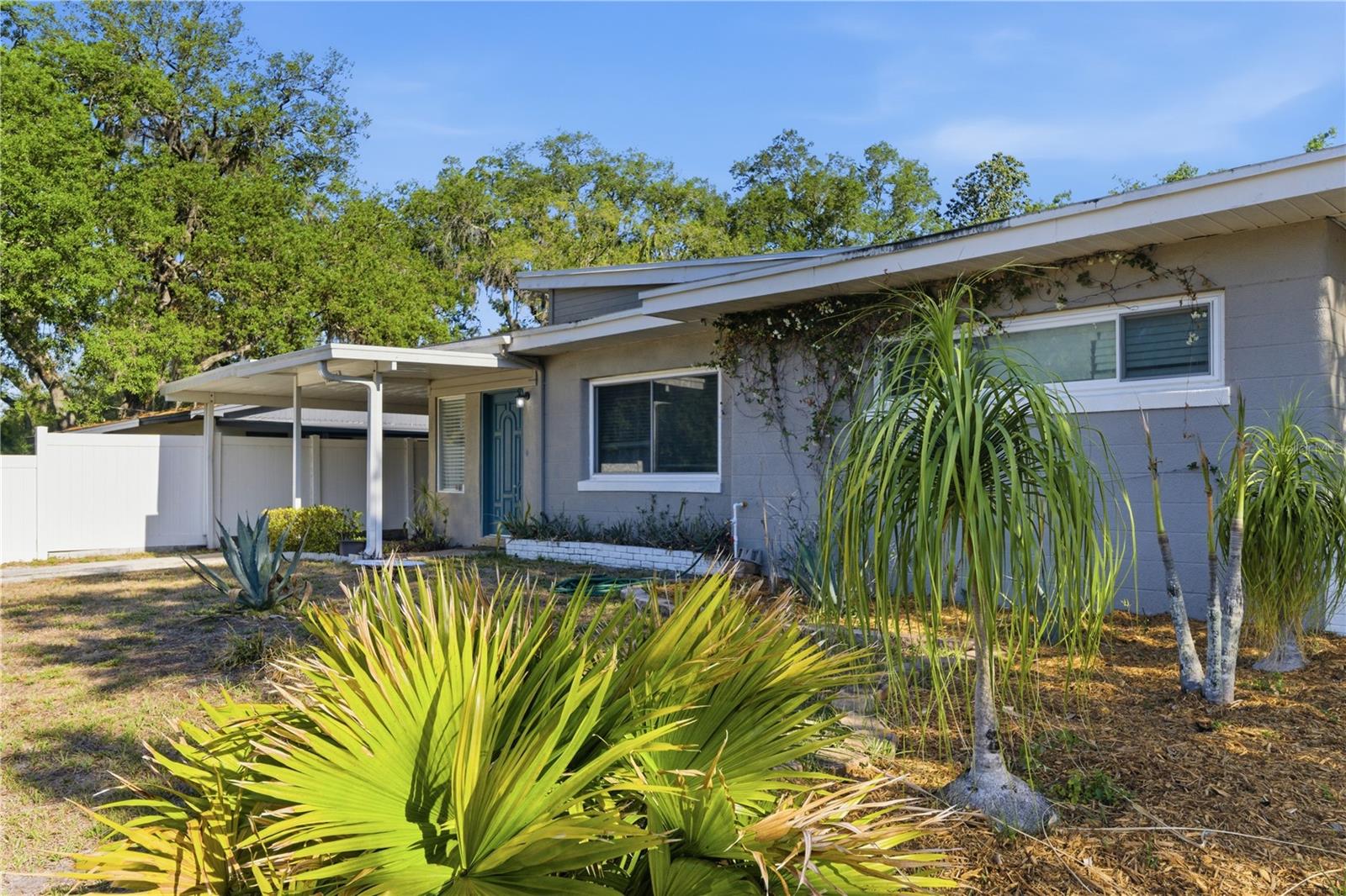 10801 W ELBOW DR, TAMPA, FL, 33612