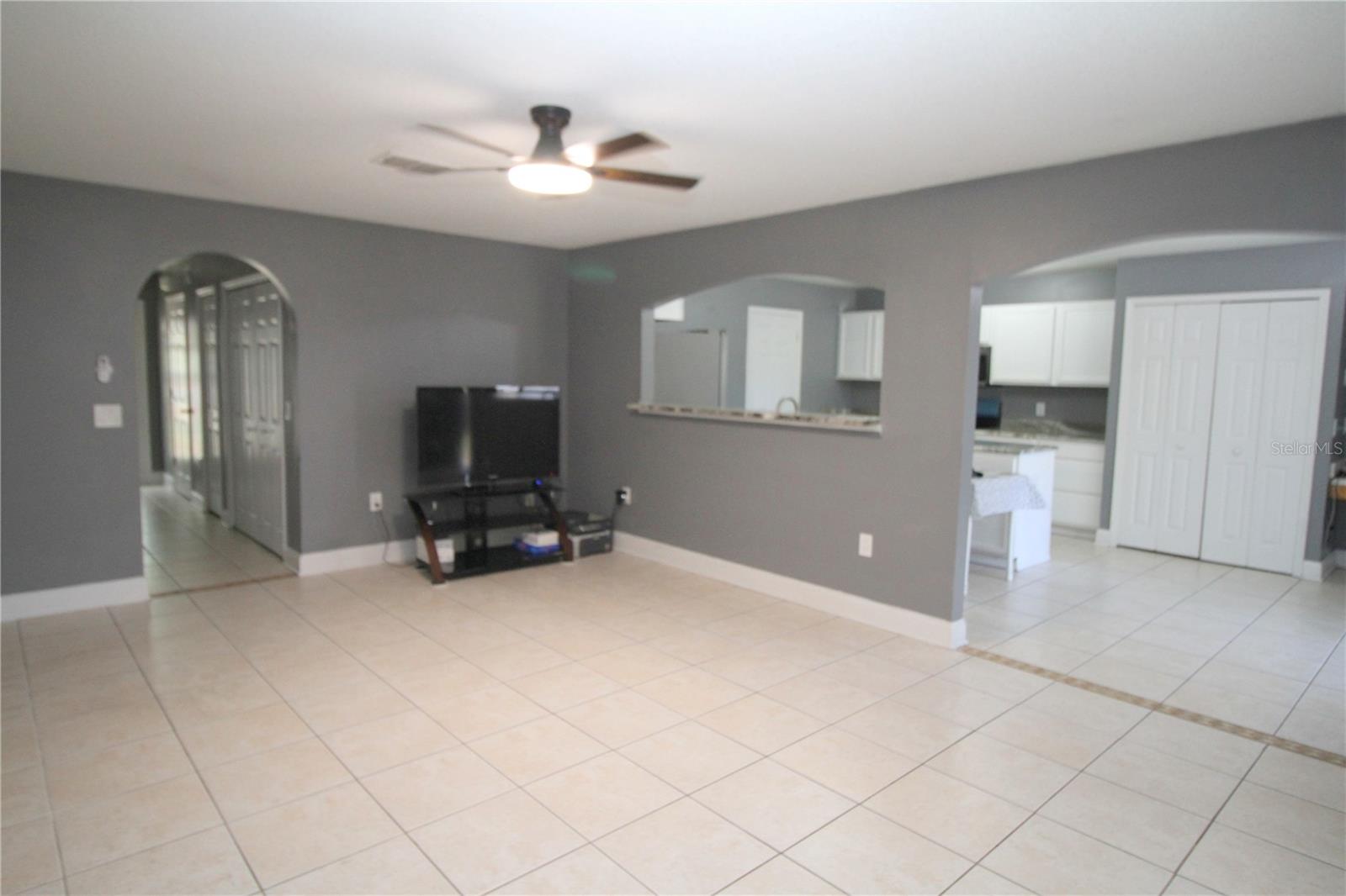 10410 OPUS DR, RIVERVIEW, FL, 33579