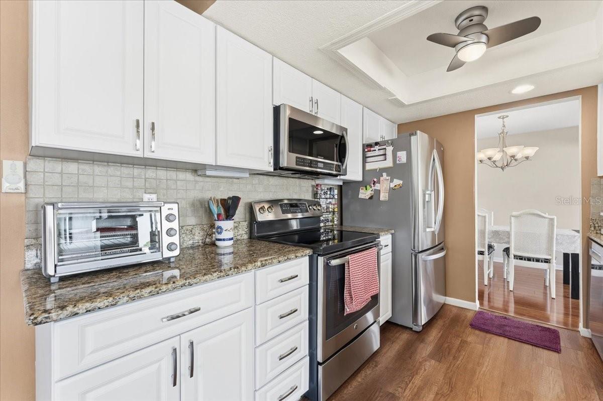 9875 MAINLANDS BLVD W, PINELLAS PARK, FL, 33782