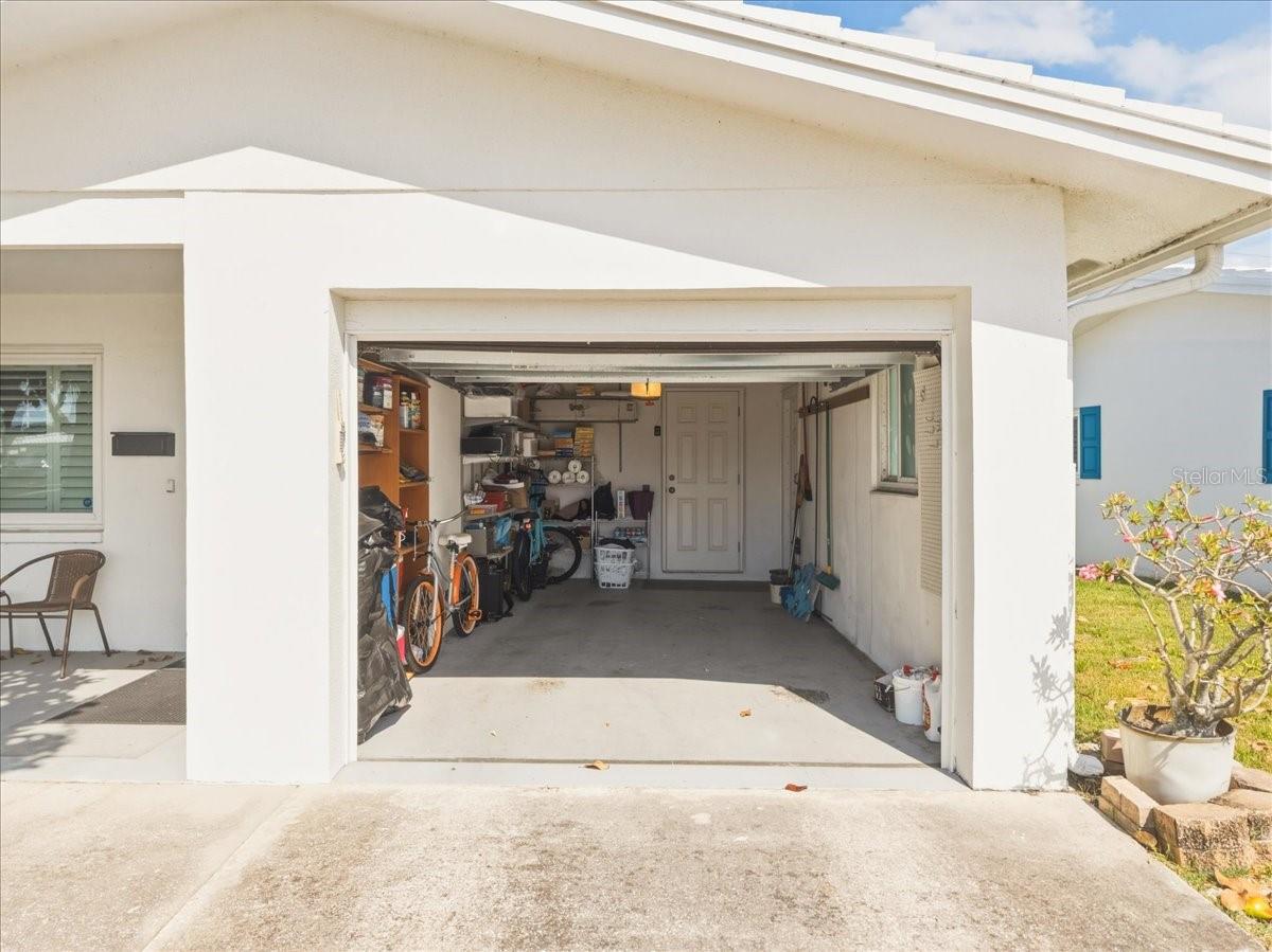 9875 MAINLANDS BLVD W, PINELLAS PARK, FL, 33782