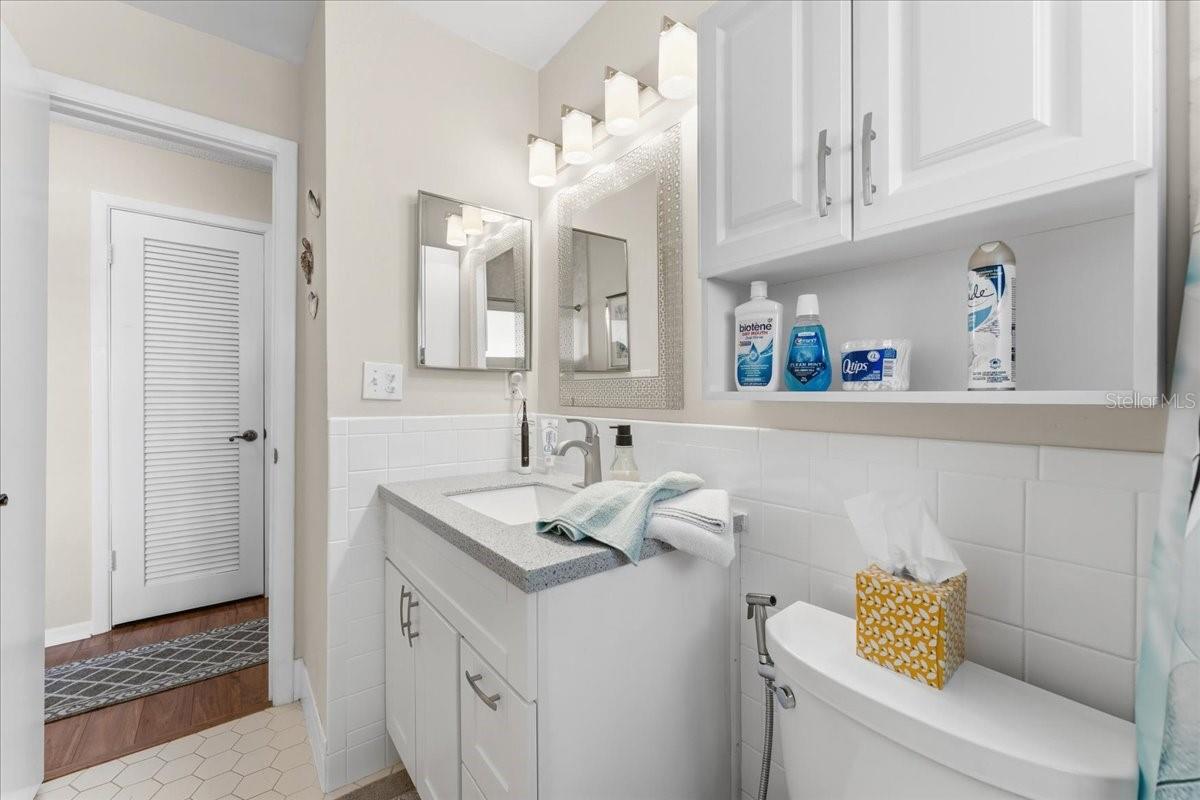 9875 MAINLANDS BLVD W, PINELLAS PARK, FL, 33782